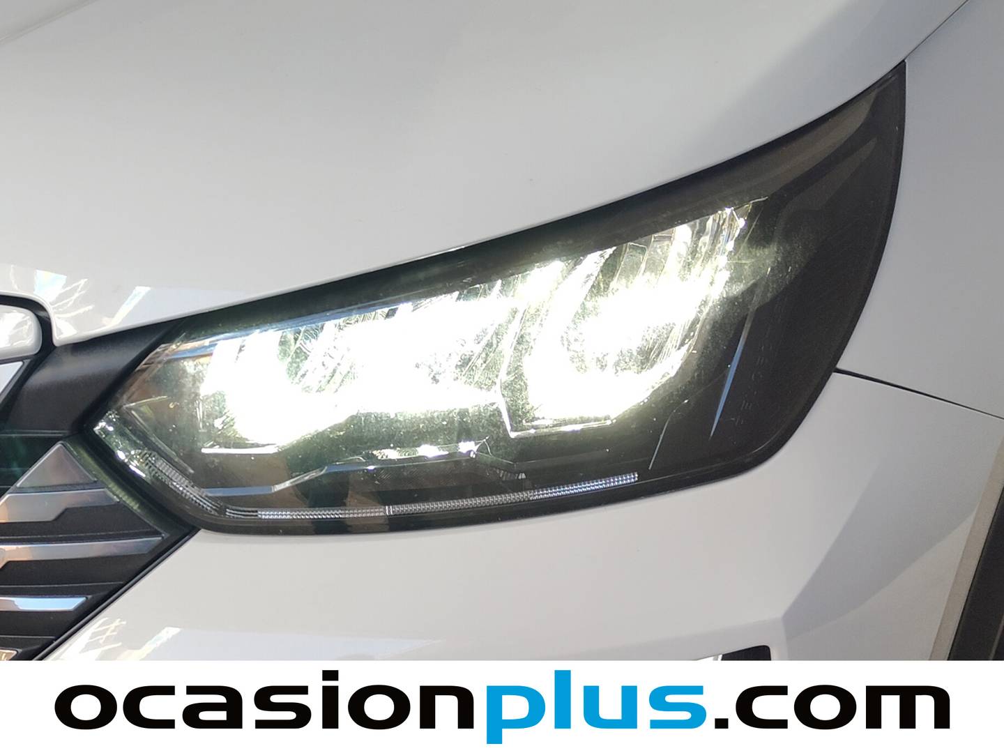 Extras del Peugeot 2008 Peugeot 2008 Allure Hybrid eDCS6 (145 CV)