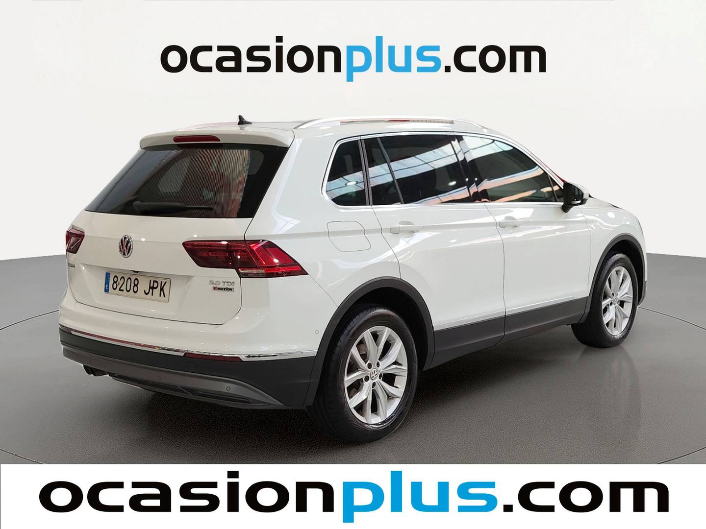 Foto trasera Volkswagen Tiguan Volkswagen Tiguan Sport 2.0 TDI BMT 4Motion (150 CV) DSG derecha