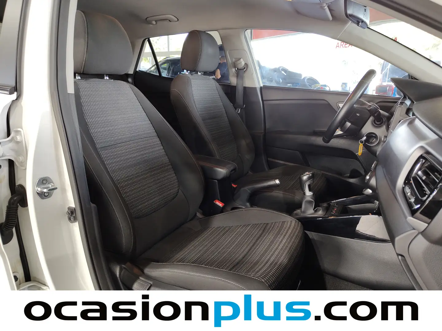 Foto KIA Stonic Kia Stonic 1.0 T-GDi Drive (100 CV)