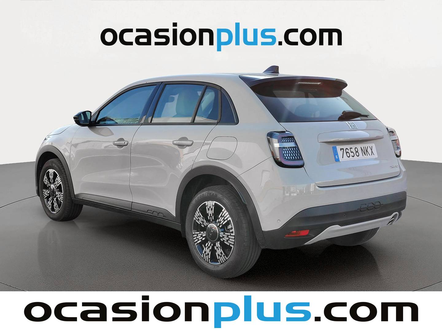 Foto trasera Fiat 600 Fiat 600 1.2 MHEV Icon DDCT (110 CV) izquierda