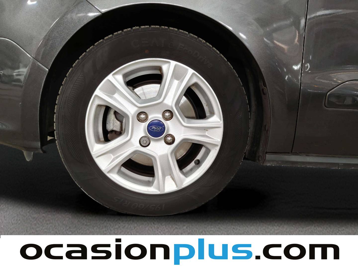 Equipamiento del Ford Tourneo Courier Ford Tourneo Courier 1.5 TDCi Ambiente (75 CV)