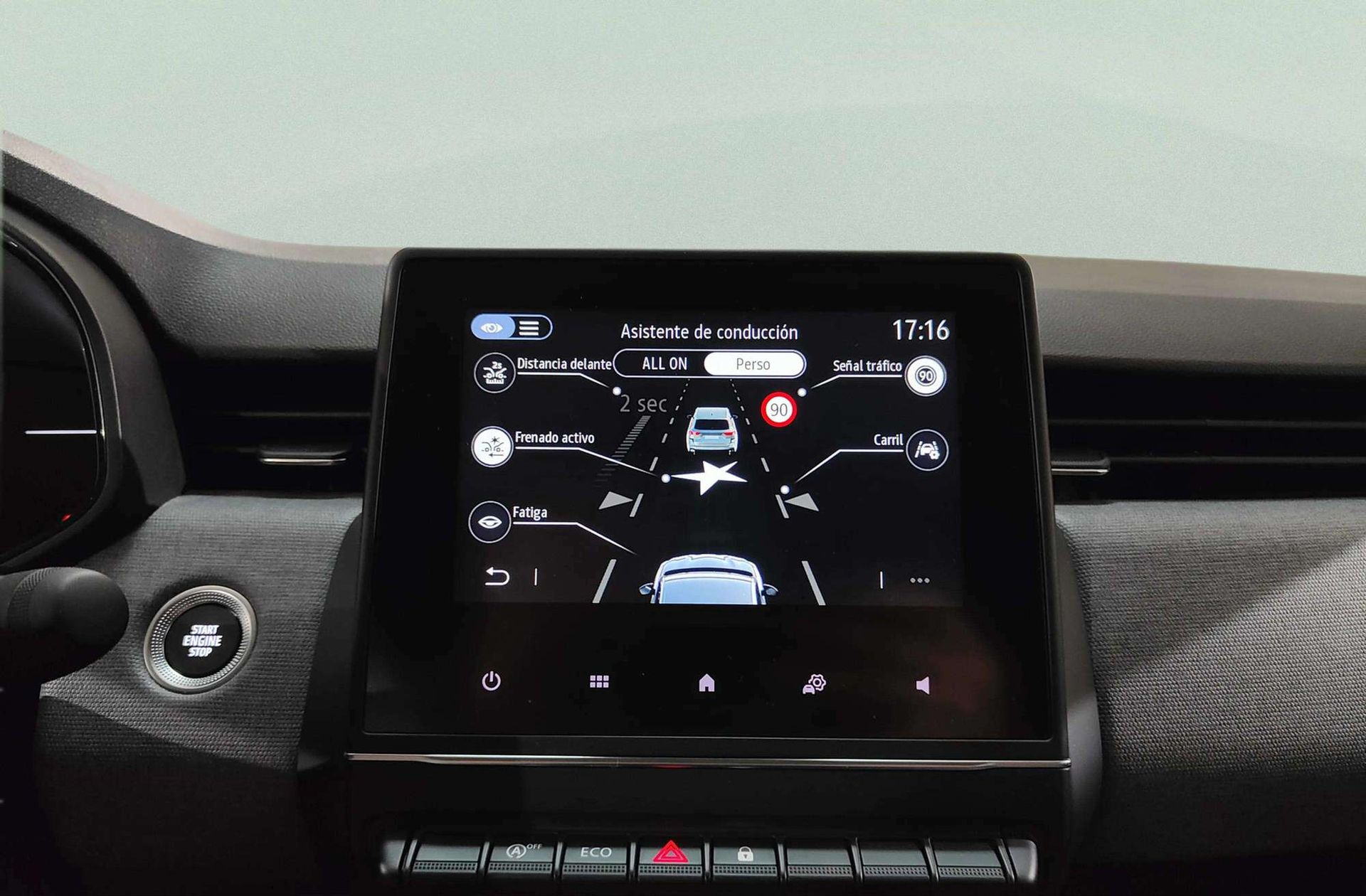 Renault Clio Evolution dCi - foto 13