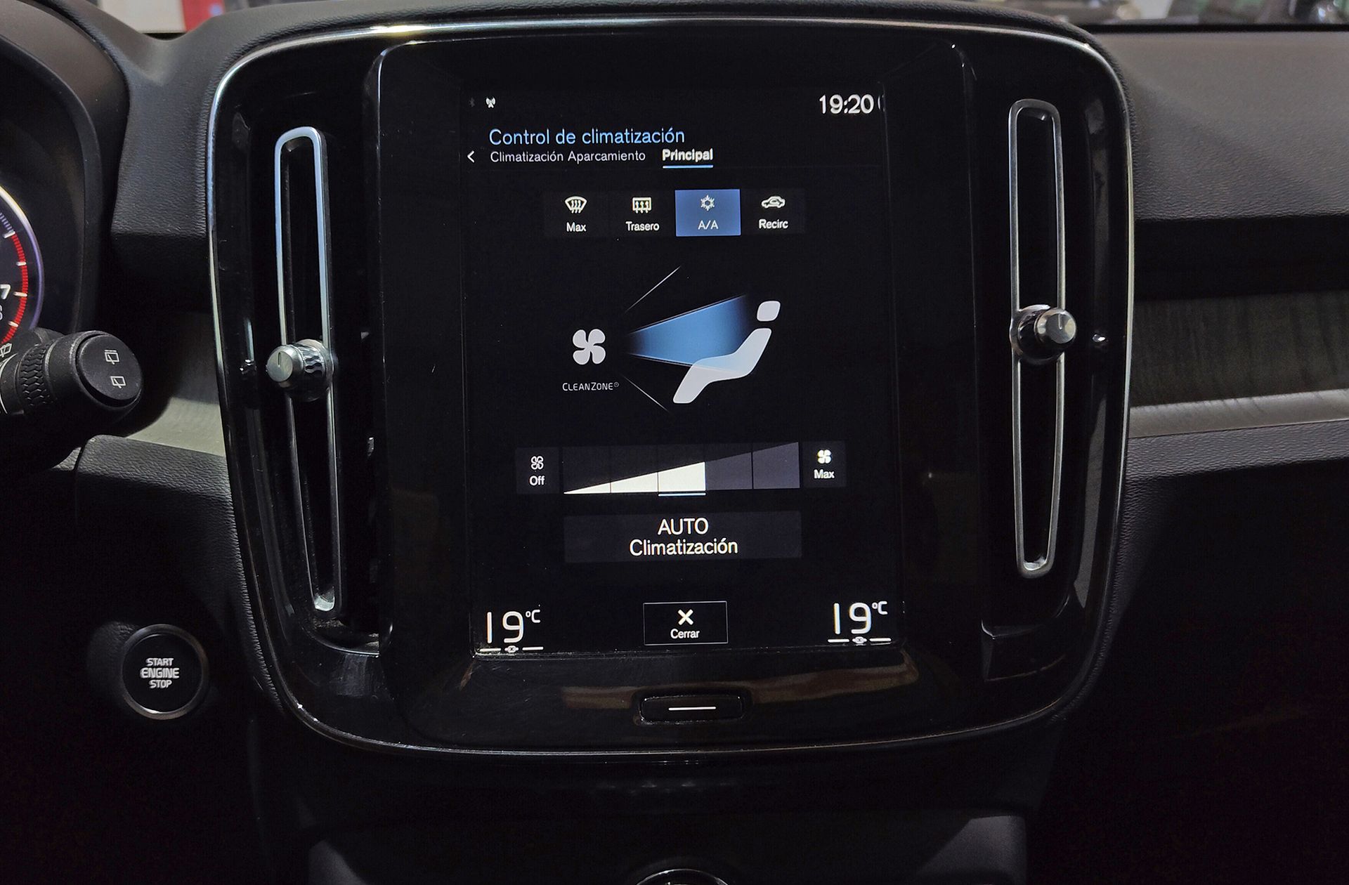 Volvo XC40 T4 Inscription - foto 34