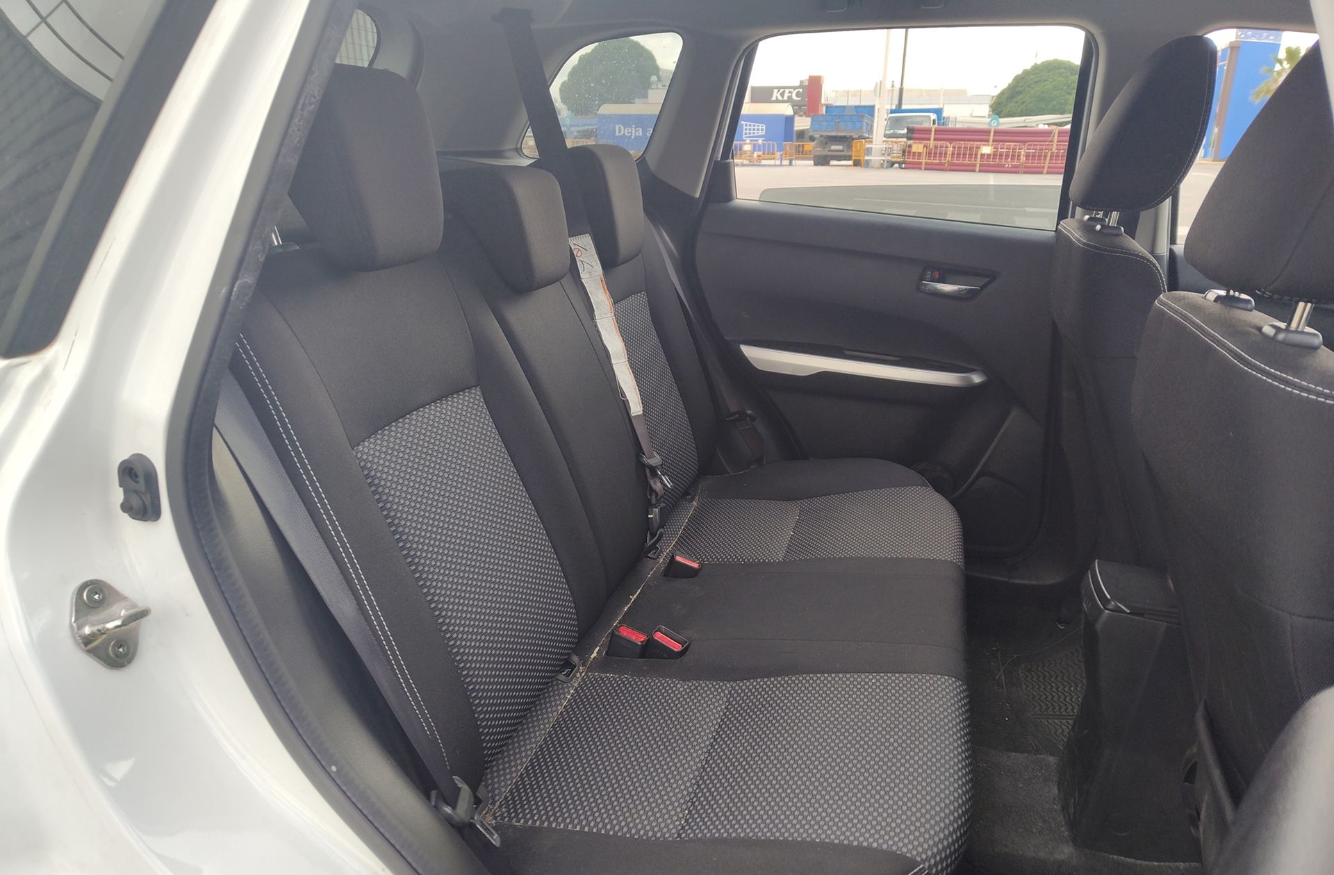 Suzuki Vitara 1.6 VVT GLE - foto 15