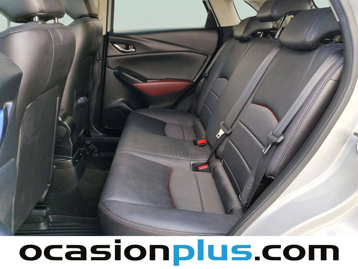 Foto asientos traseros Mazda CX-3 Mazda CX-3 2.0 SKYACTIV GE Luxury 2WD (120 CV)