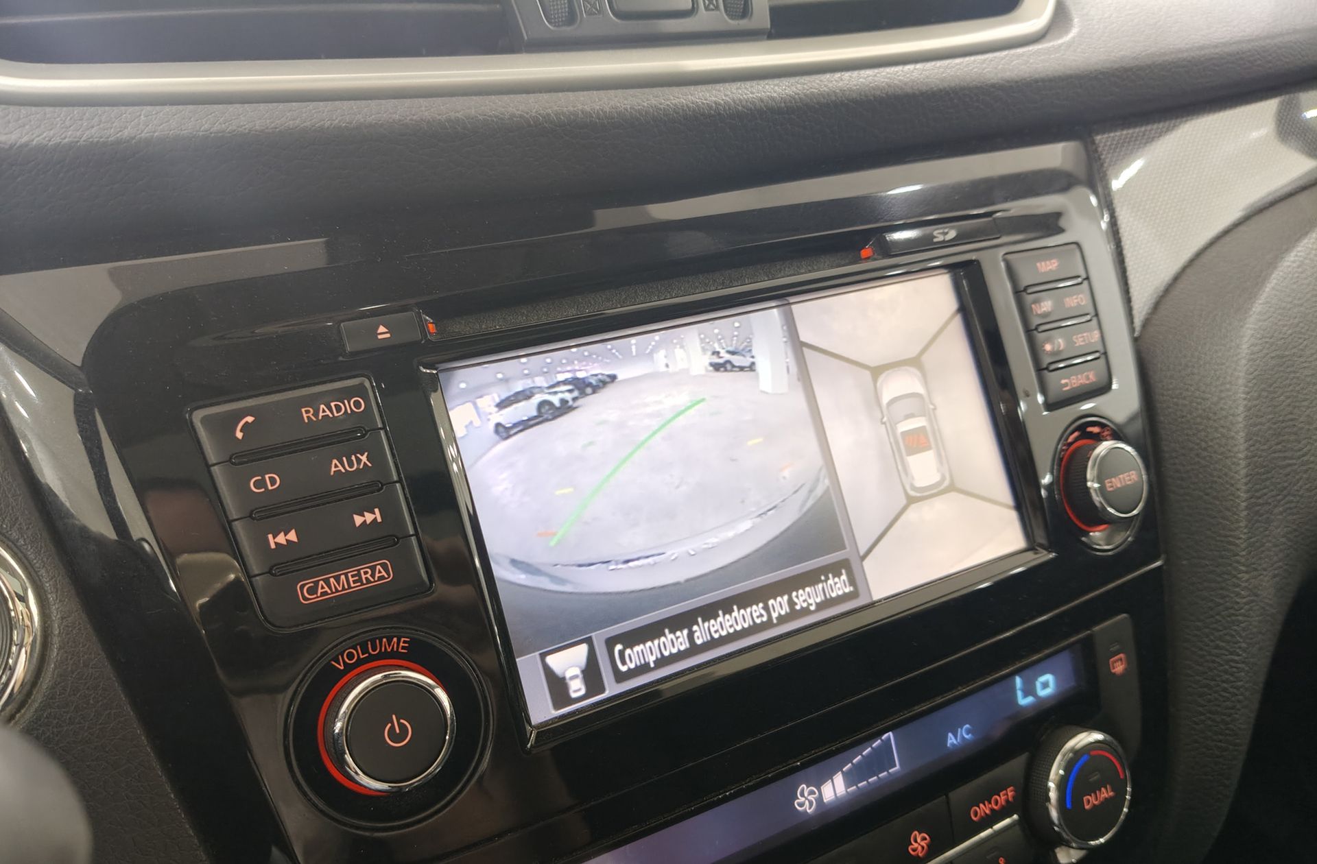 Nissan X-Trail dCi 130 N-Connecta - foto 10