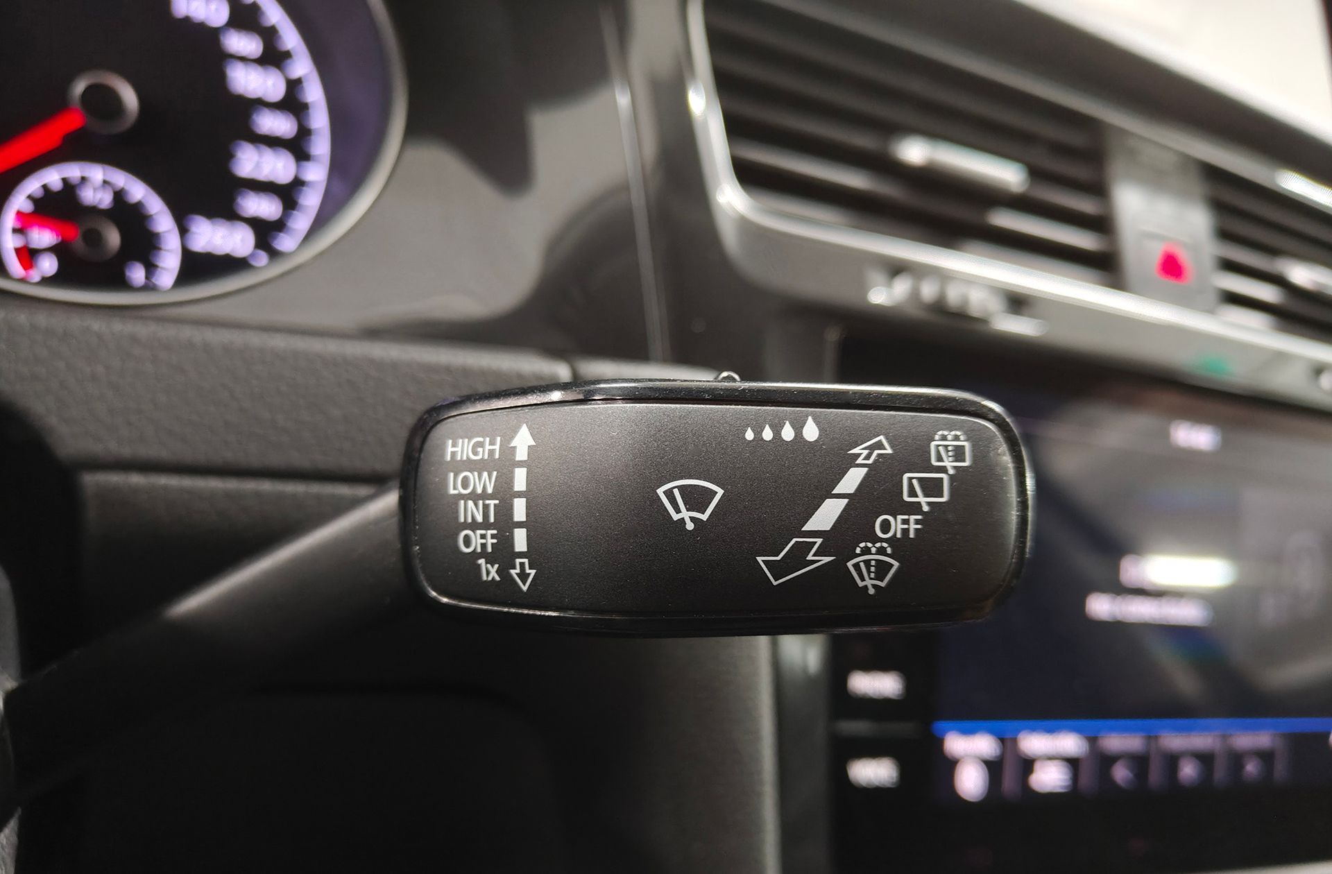 Volkswagen Golf Edition 1.0 TSI - foto 26