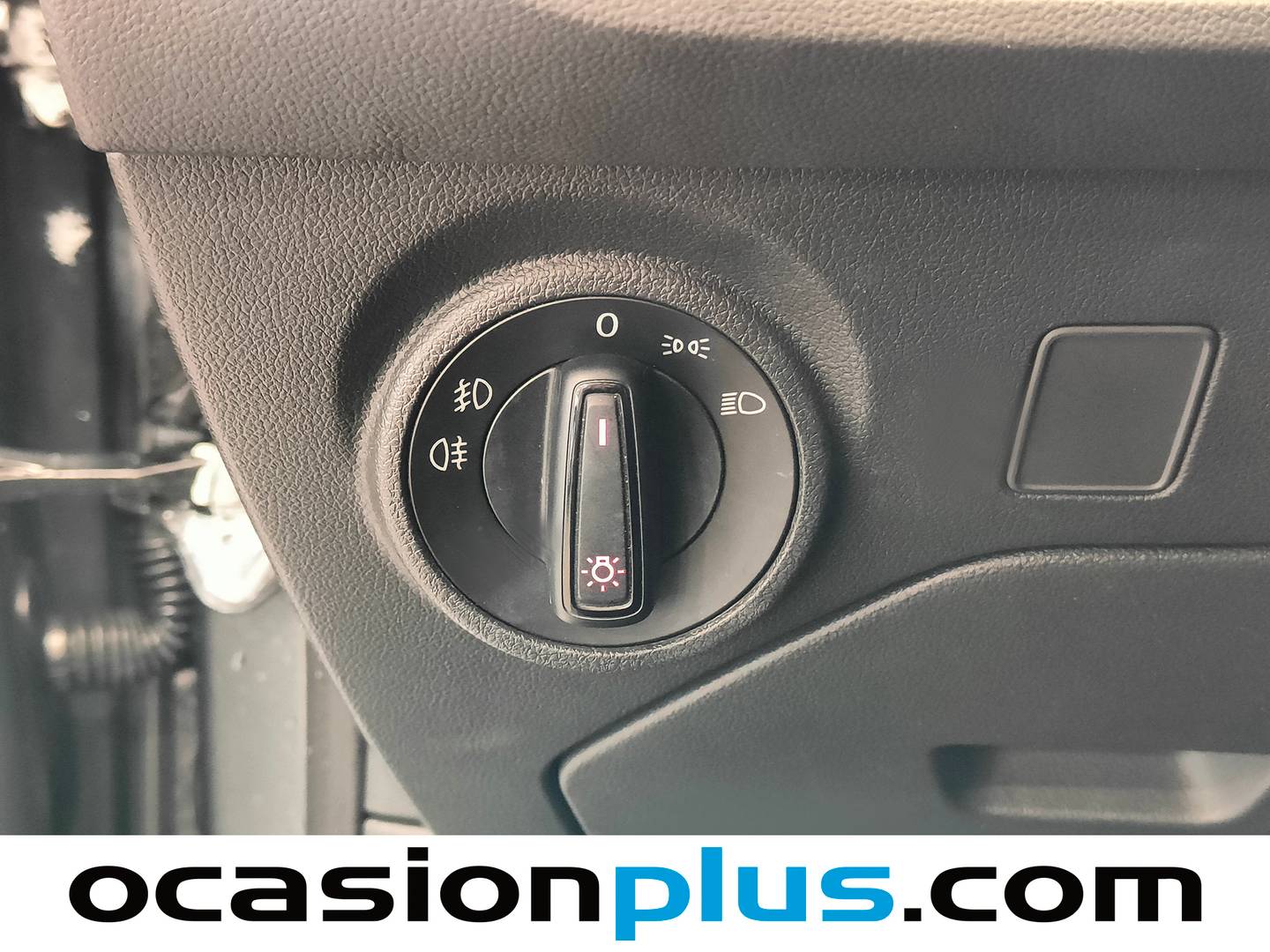 Seat León SEAT León 1.6 TDI S&S Reference Plus (115 CV) de ocasión