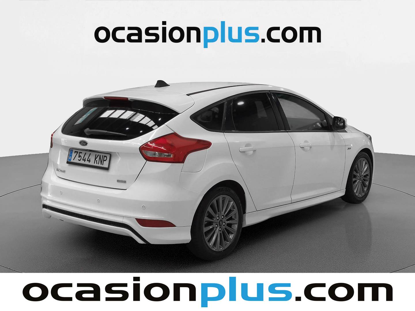 Foto trasera Ford Focus Ford Focus 1.0 Ecoboost S&S ST-Line (125 CV) izquierda