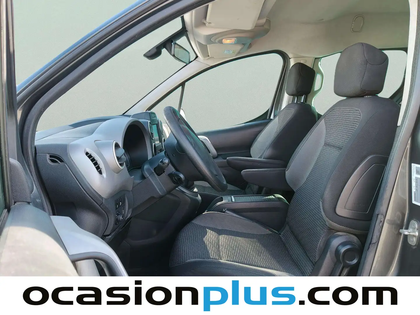 Foto Peugeot Partner Peugeot Partner Tepee Tepee BlueHDi 1.6 100 Outdoor (100 CV)