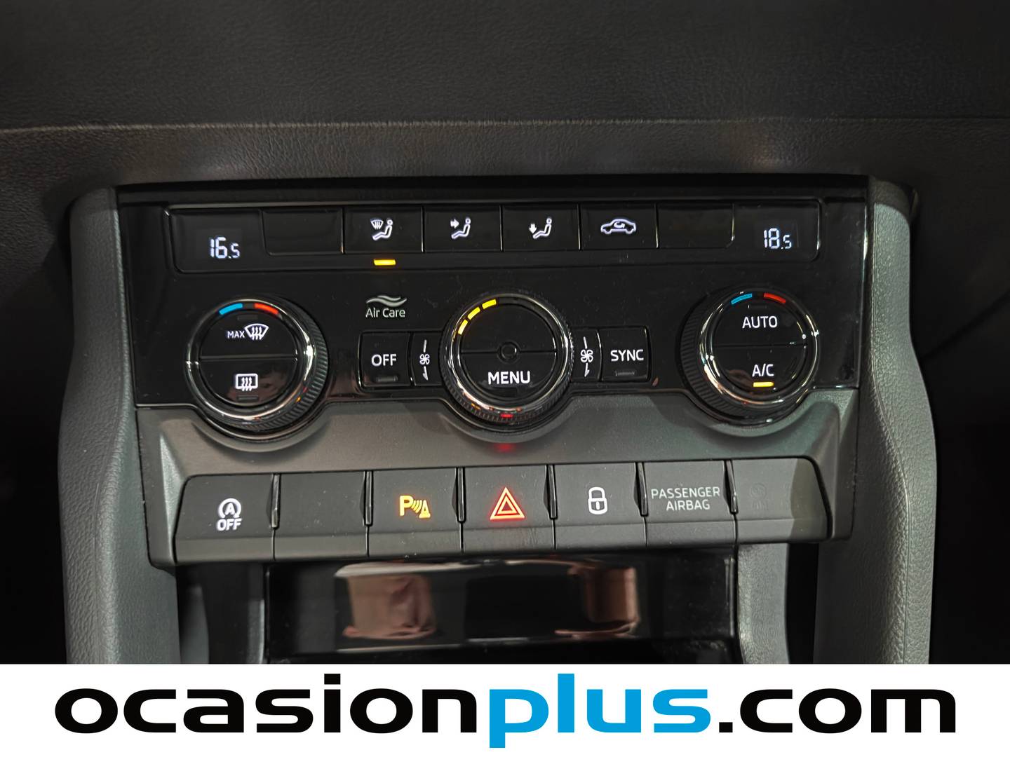 Foto Skoda Karoq Skoda Karoq 2.0 TDI Selection  (115 CV)