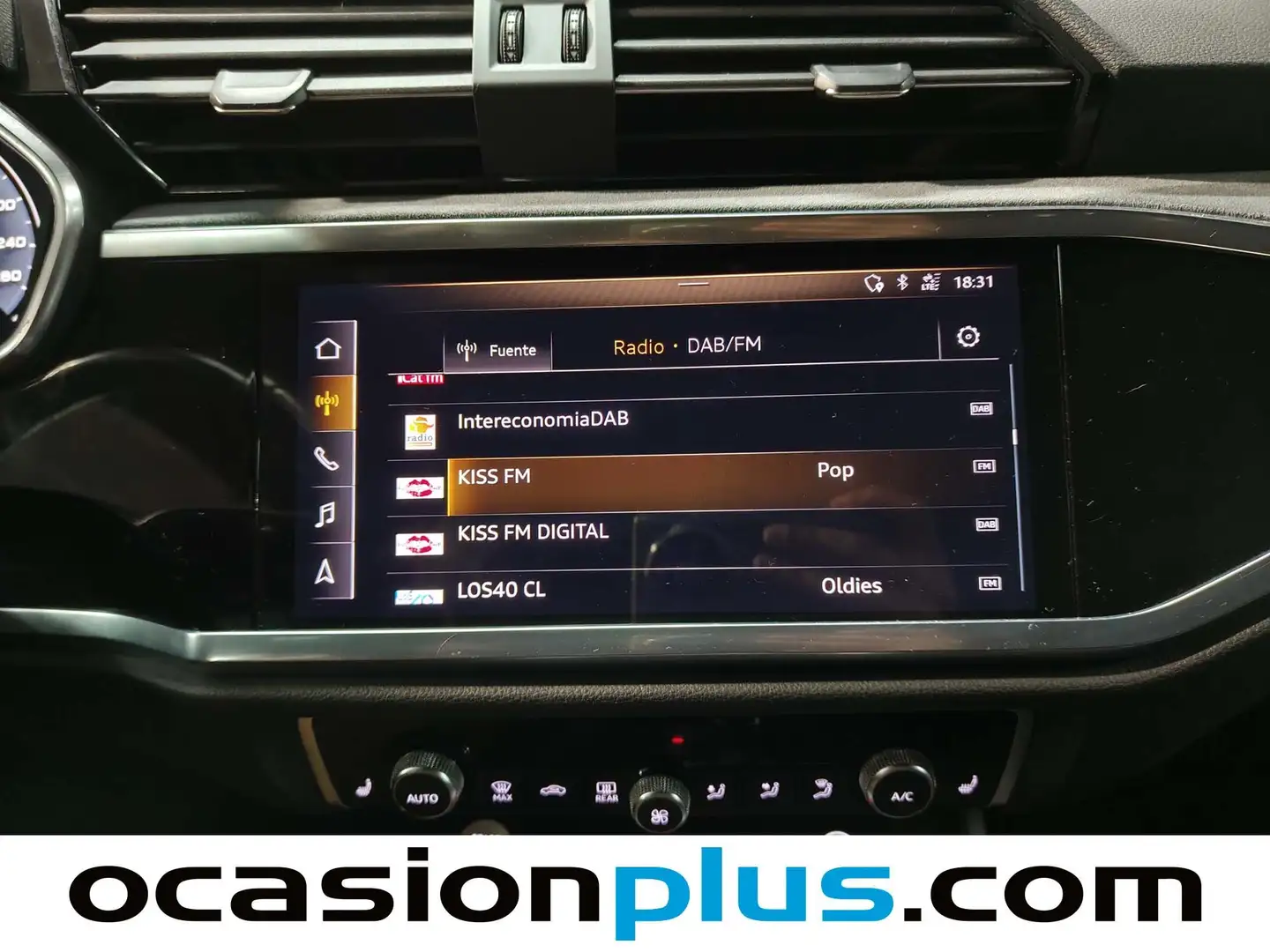 Foto Audi Q3 Sportback Audi Q3 Sportback Black line 40 TDI quattro Pack S-line (190 CV) S tronic