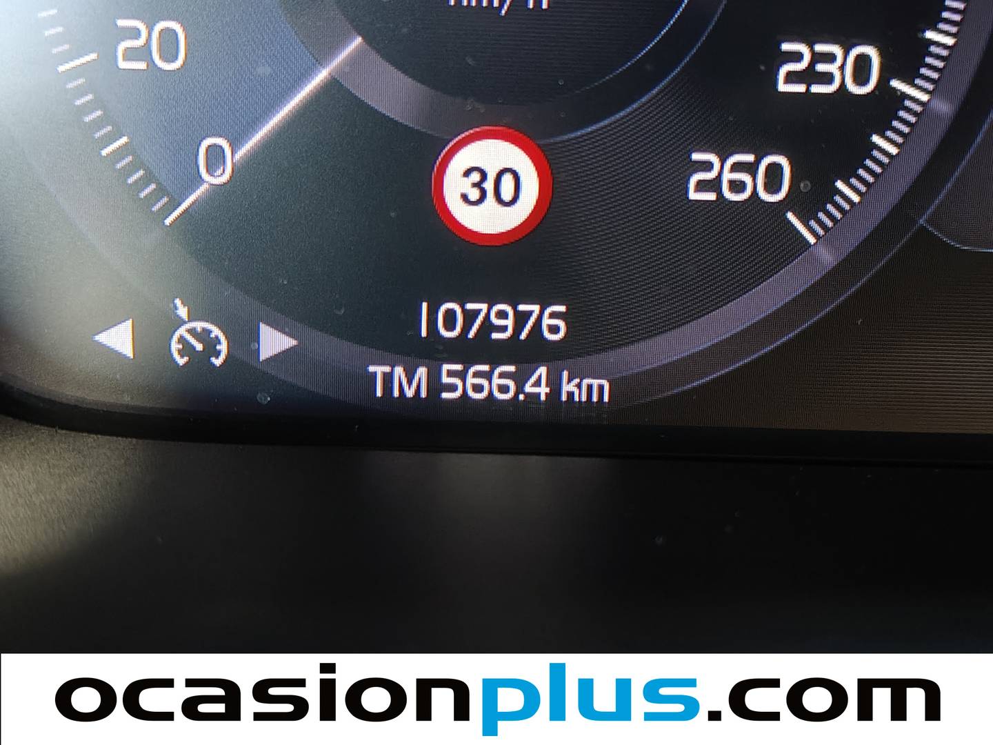 Volvo XC40 Volvo XC40 T2 Momentum Core (129 CV) seminuevo