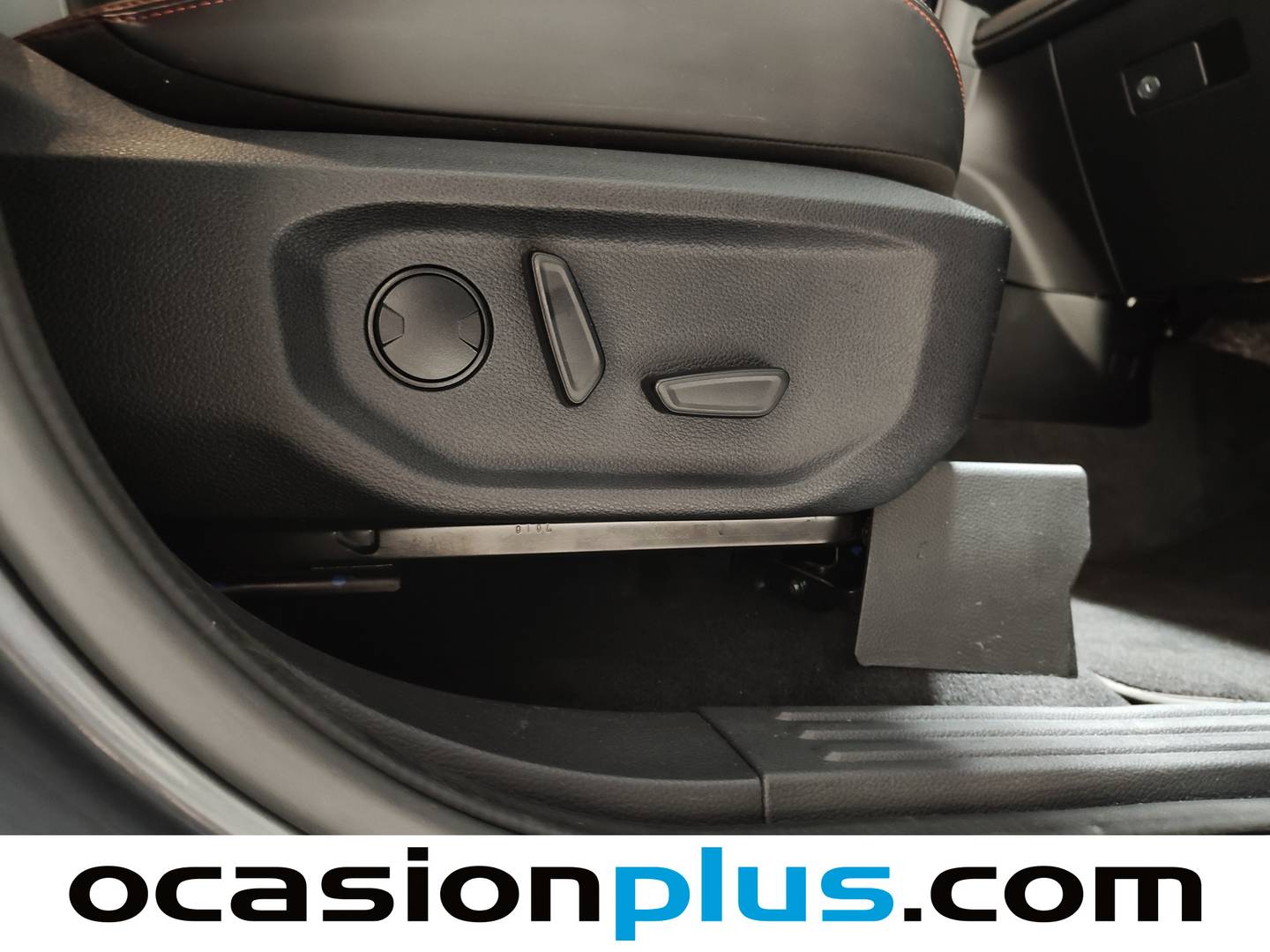 Ford Ranger Ford Ranger 3.0 Ecoboost Doble Cabina Raptor AT 4x4 (288 CV) de segunda mano