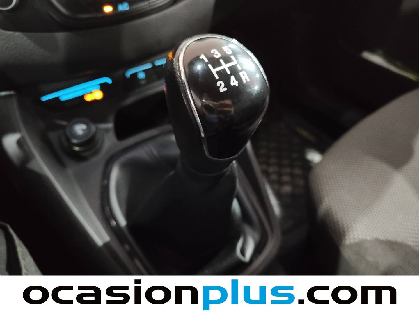 Ford Tourneo Courier Ford Tourneo Courier 1.0 EcoBoost Ambiente (100 CV) de segunda mano