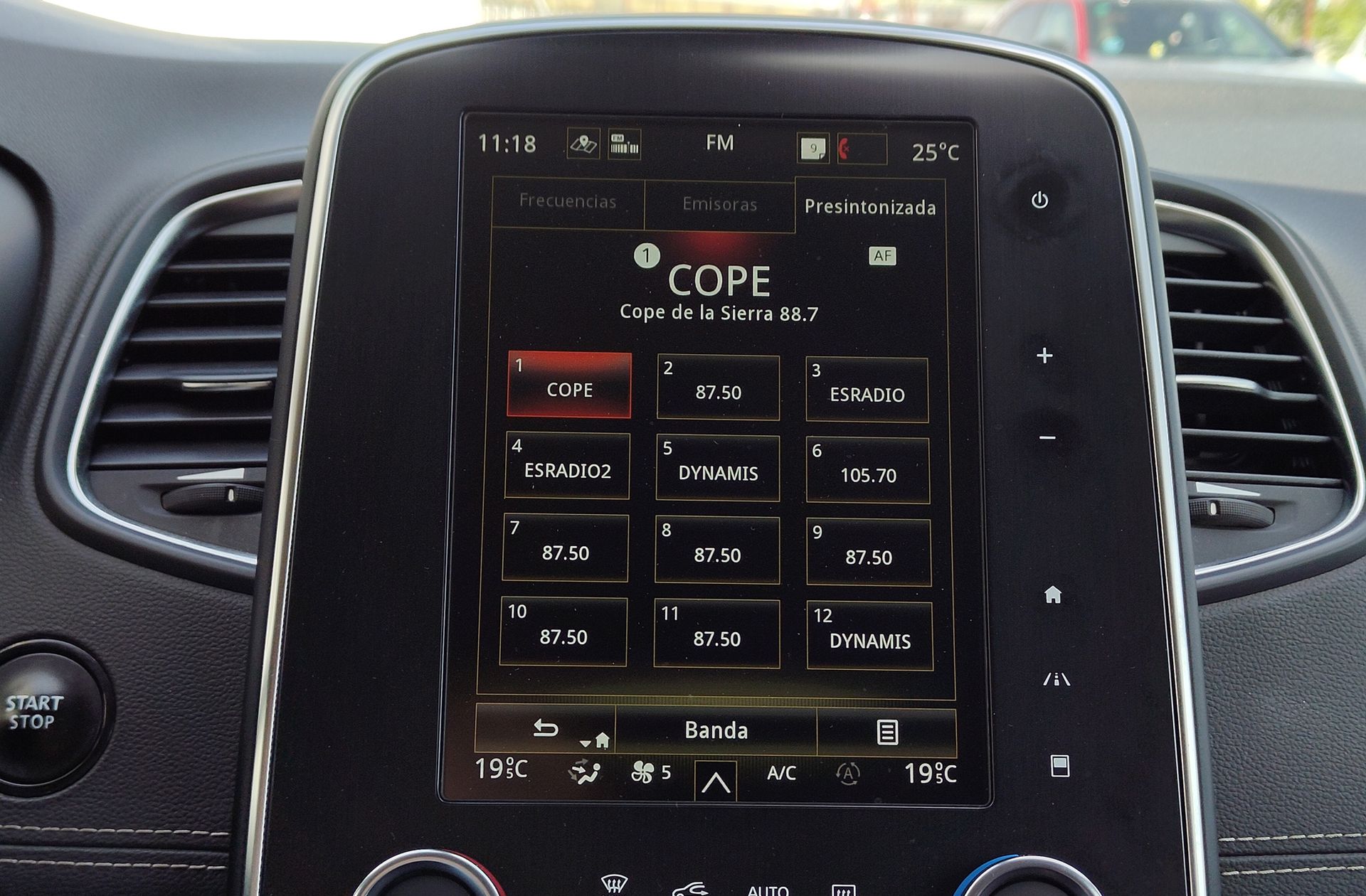 Renault Scénic Zen TCe GPF EDC - foto 47