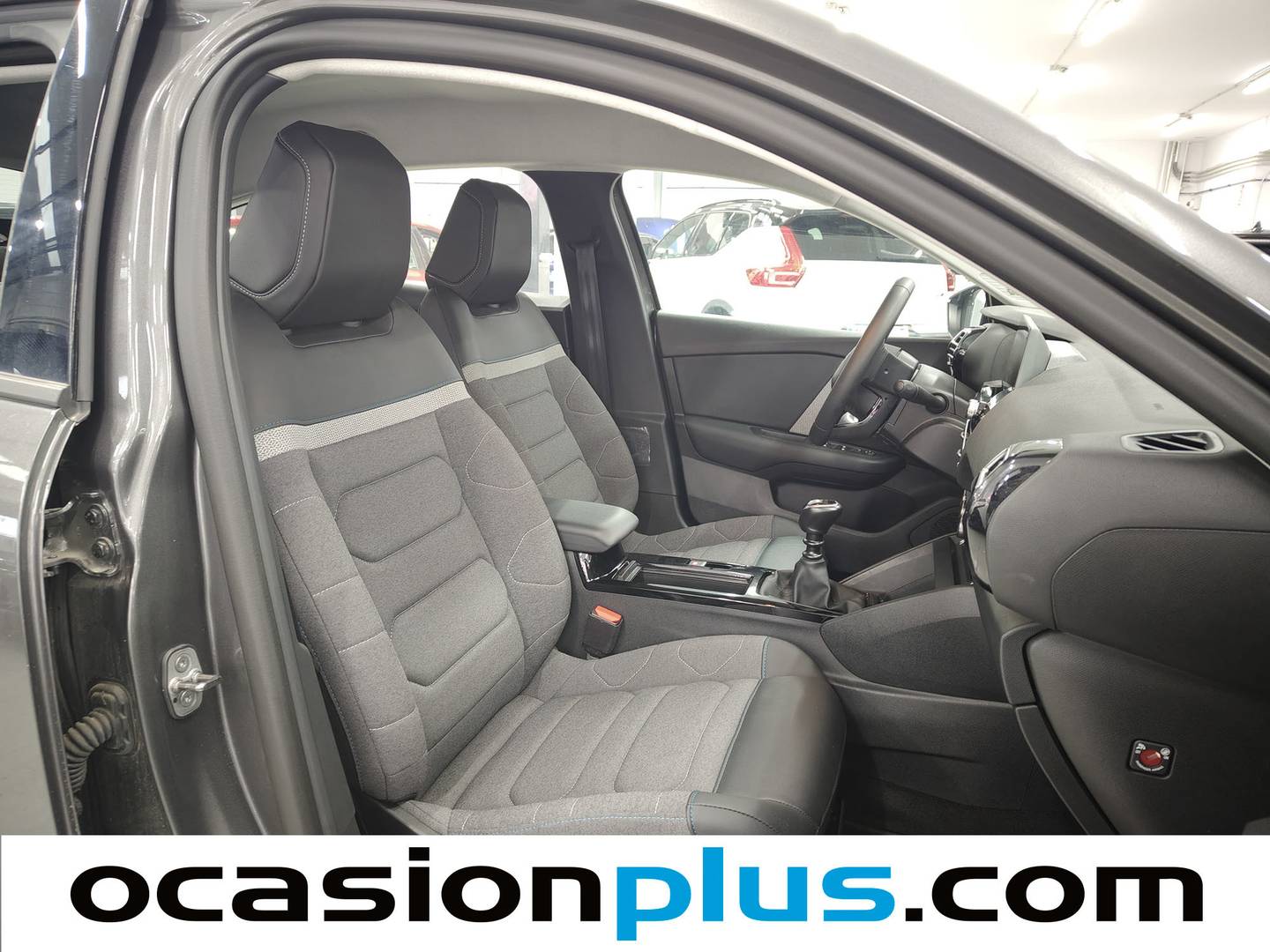 Foto Citroën C4 Citroen C4 PureTech 130 S&S Plus (131 CV)