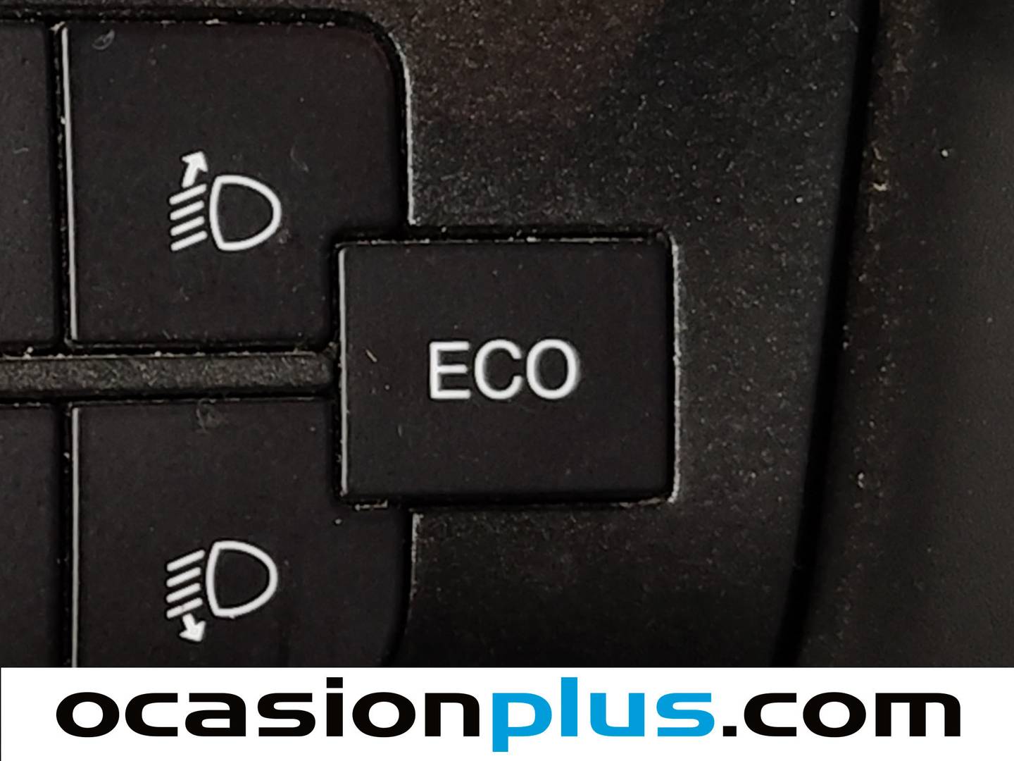 Equipamiento del Fiat Ducato Fiat Ducato Furgon 35 2.2 Multijet L3H2 (140 CV)