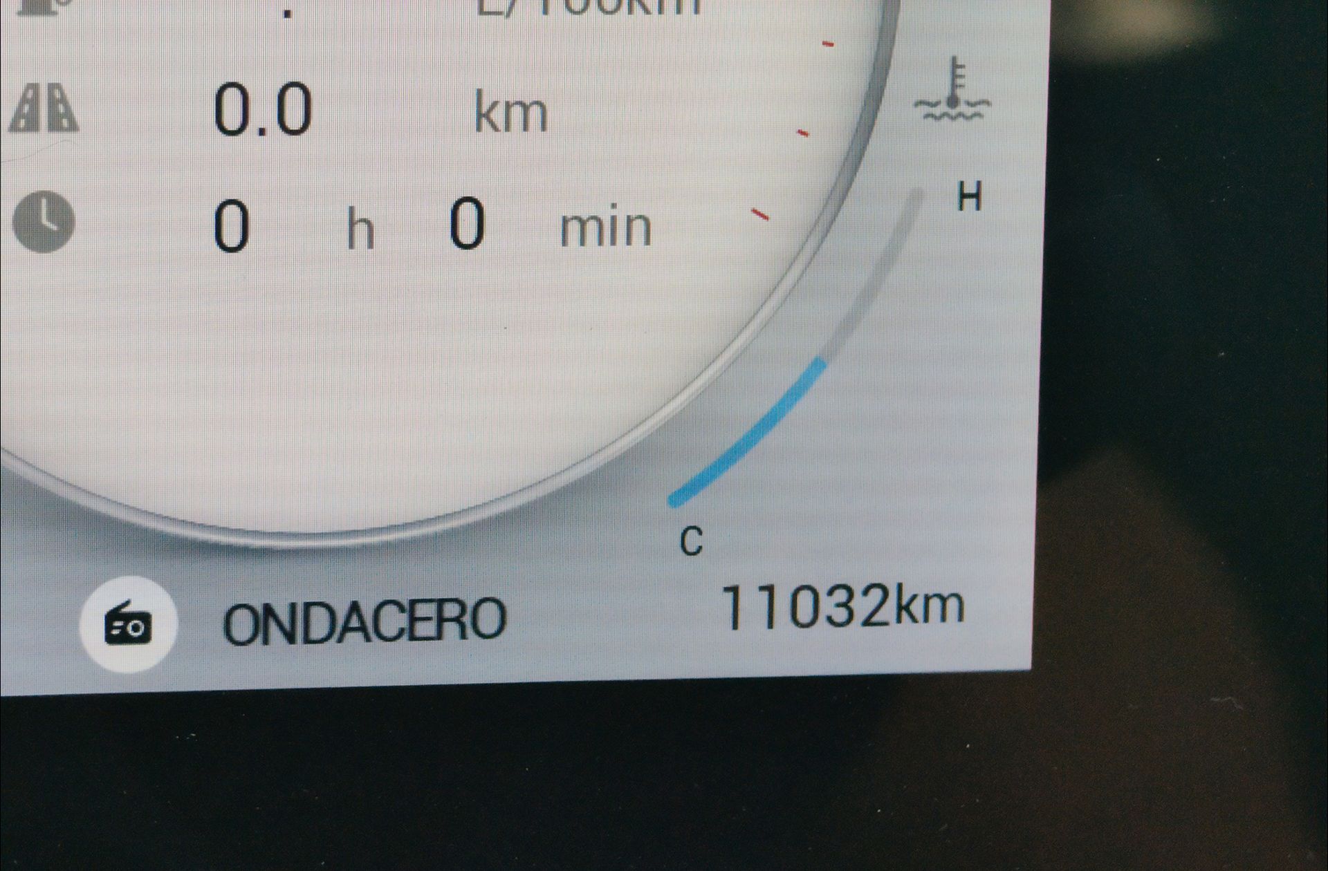 Ebro s700 1.6 T-GDi Luxury 7 DCT - foto 11