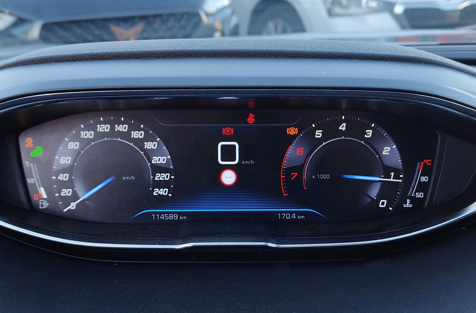 Peugeot 5008 PureTech 130 Allure 7 plazas - foto 30