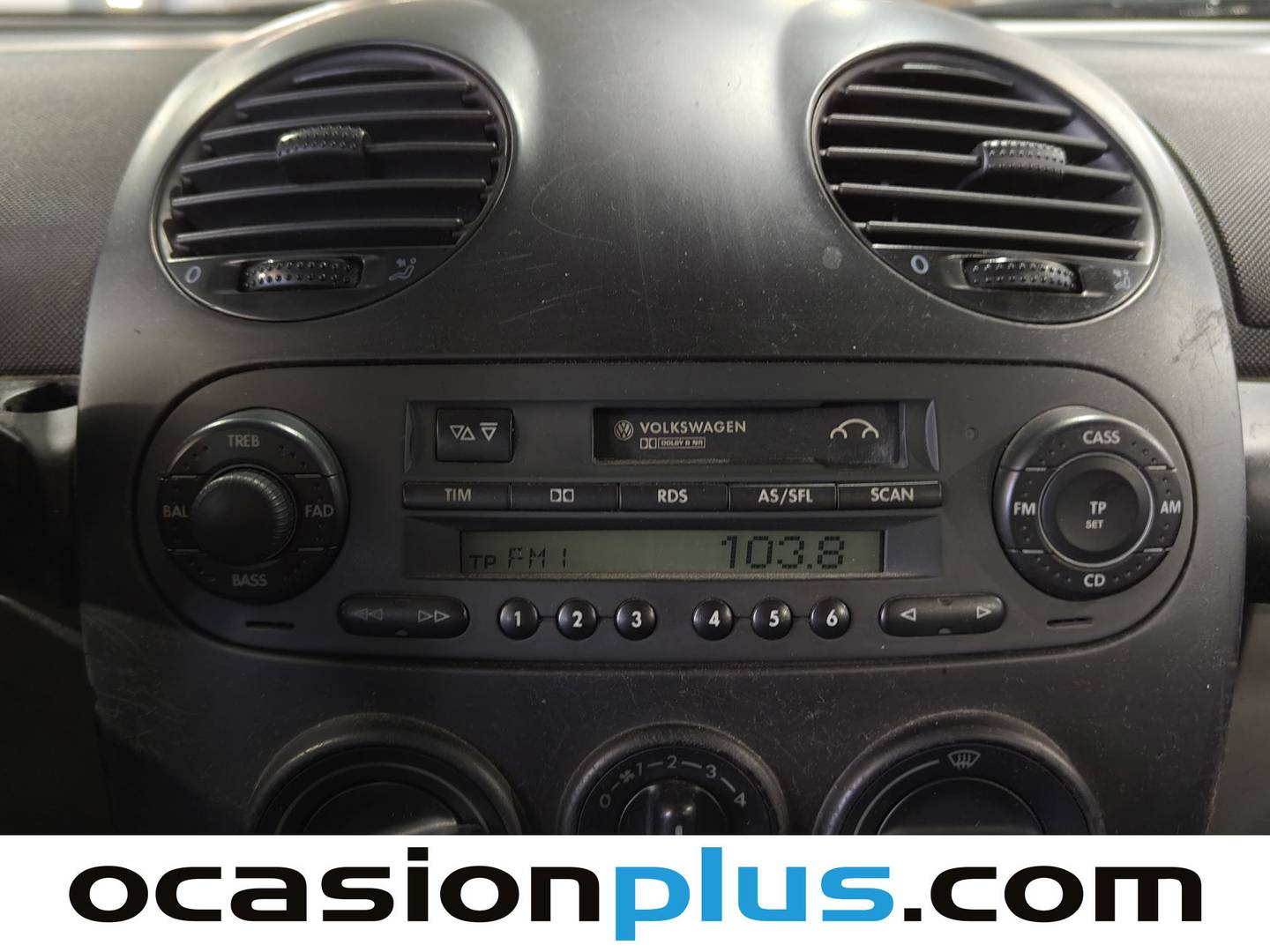 Volkswagen New Beetle Volkswagen Beetle 1.6 (102 CV) gasolina