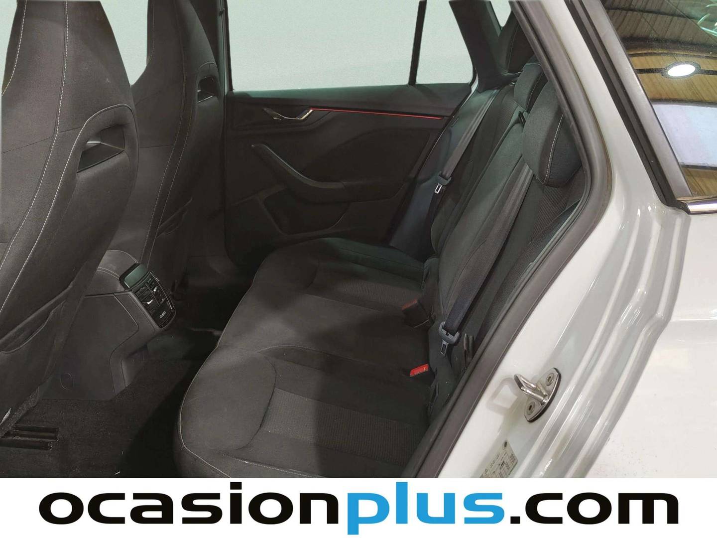 Foto asientos traseros Skoda Kamiq Skoda Kamiq 1.0 TSI Design DSG (115 CV)