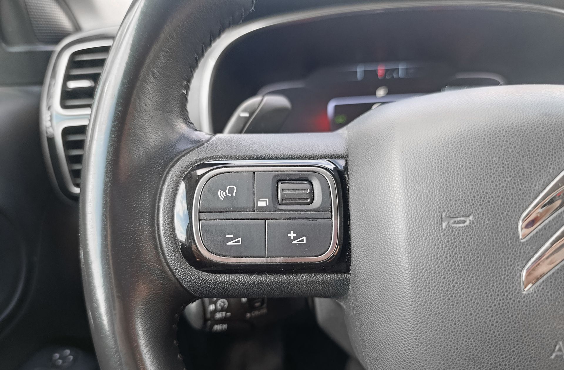 Citroën C5 Aircross BlueHDi 130 Feel EAT8 - foto 28