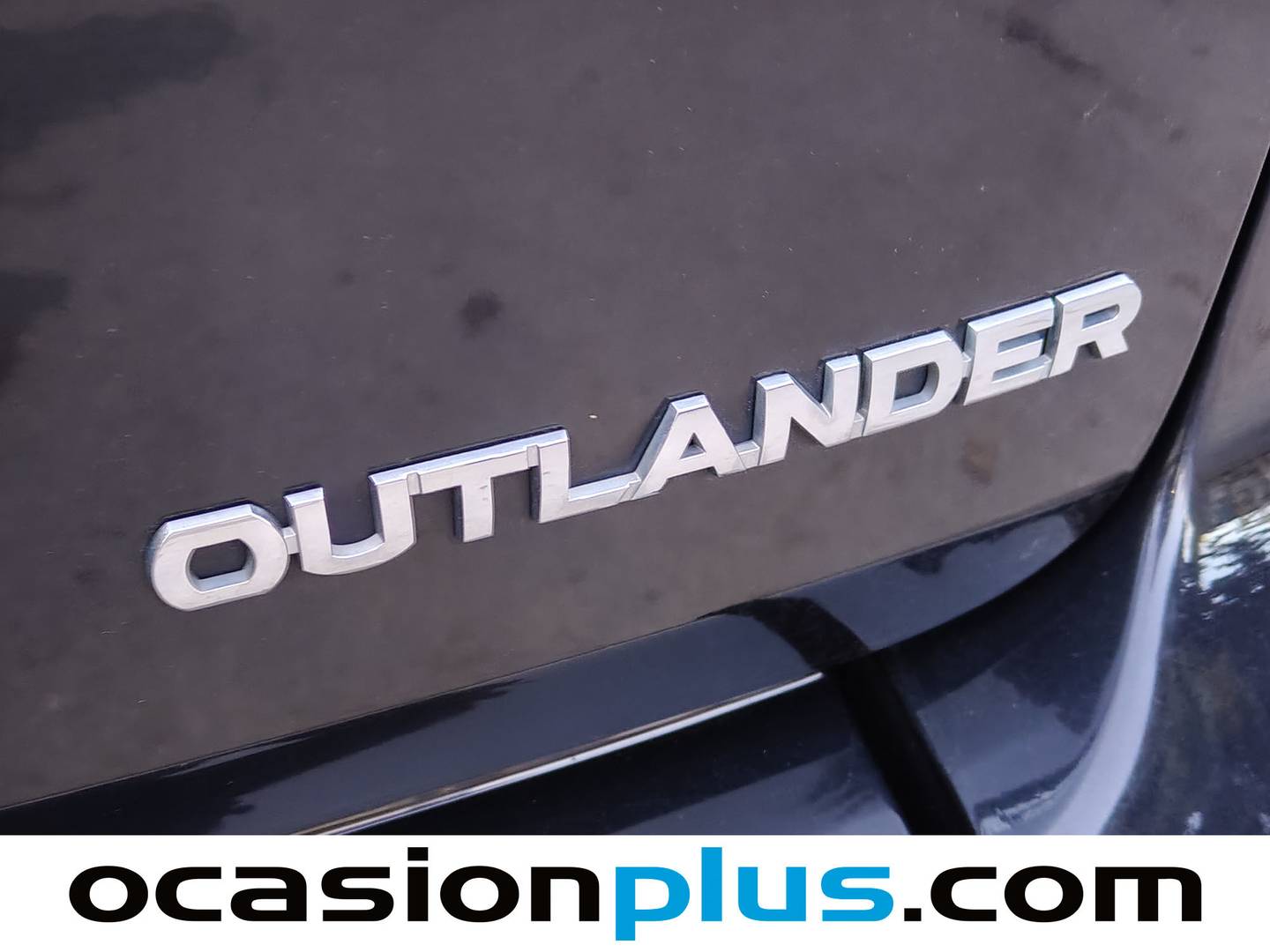 Foto Mitsubishi Outlander Mitsubishi Outlander 2.0 DI-D Intense Plus (140 CV) 7 Plazas