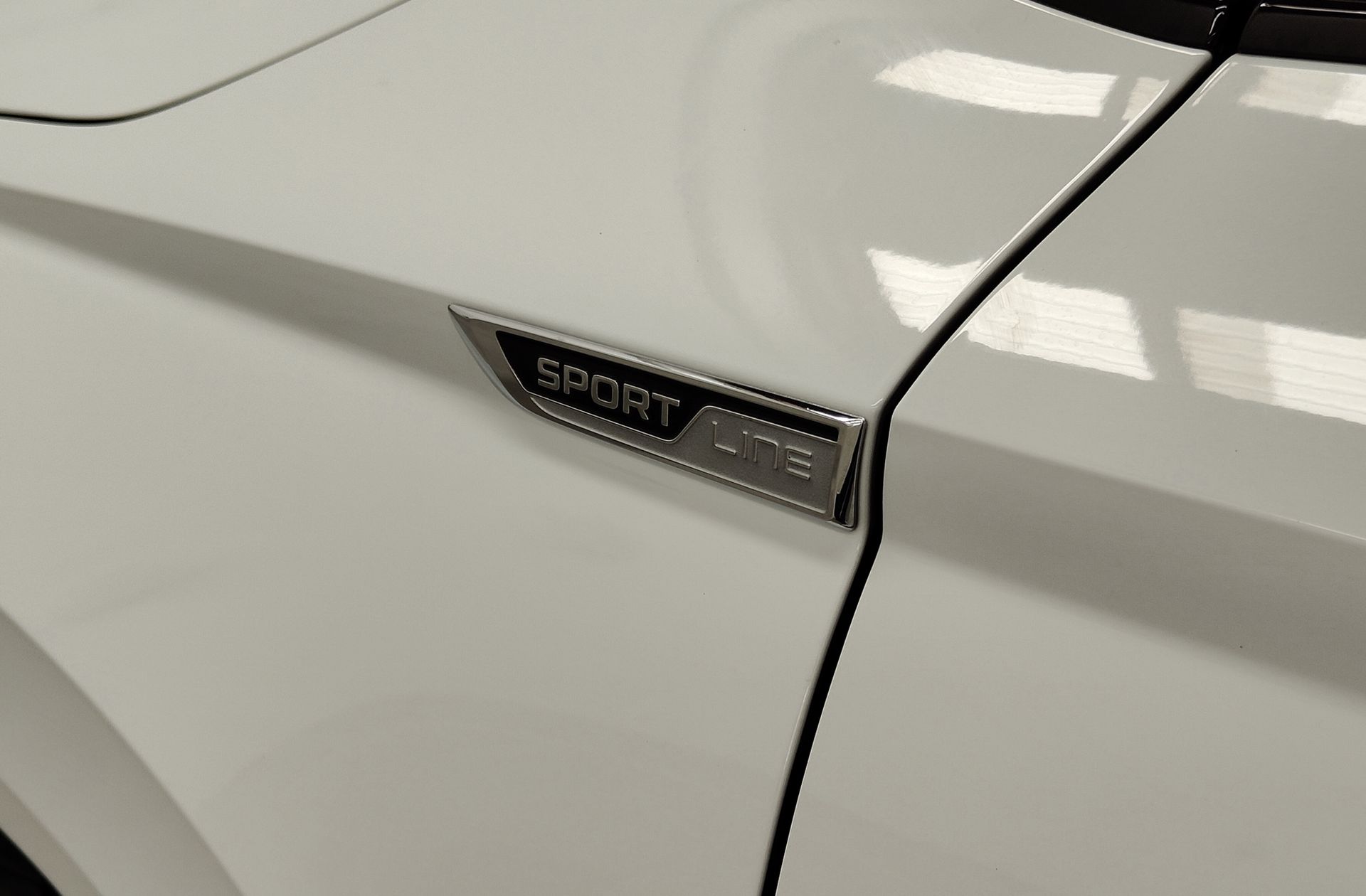 Škoda Karoq 1.5 TSI ACT Sportline DSG - foto 5