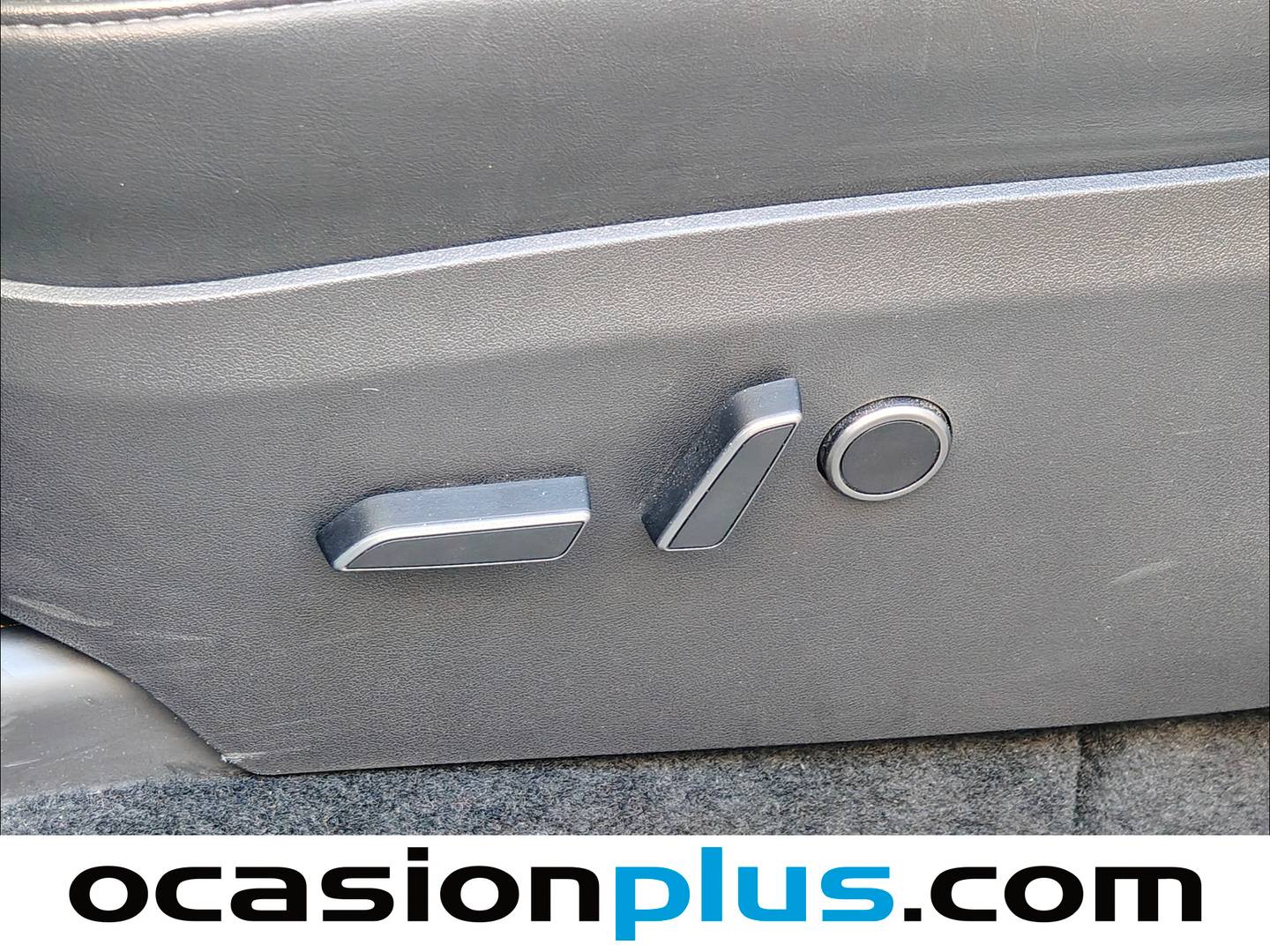 Equipamiento del Tesla Model Y Tesla Model Y Performance 4WD (534 CV)