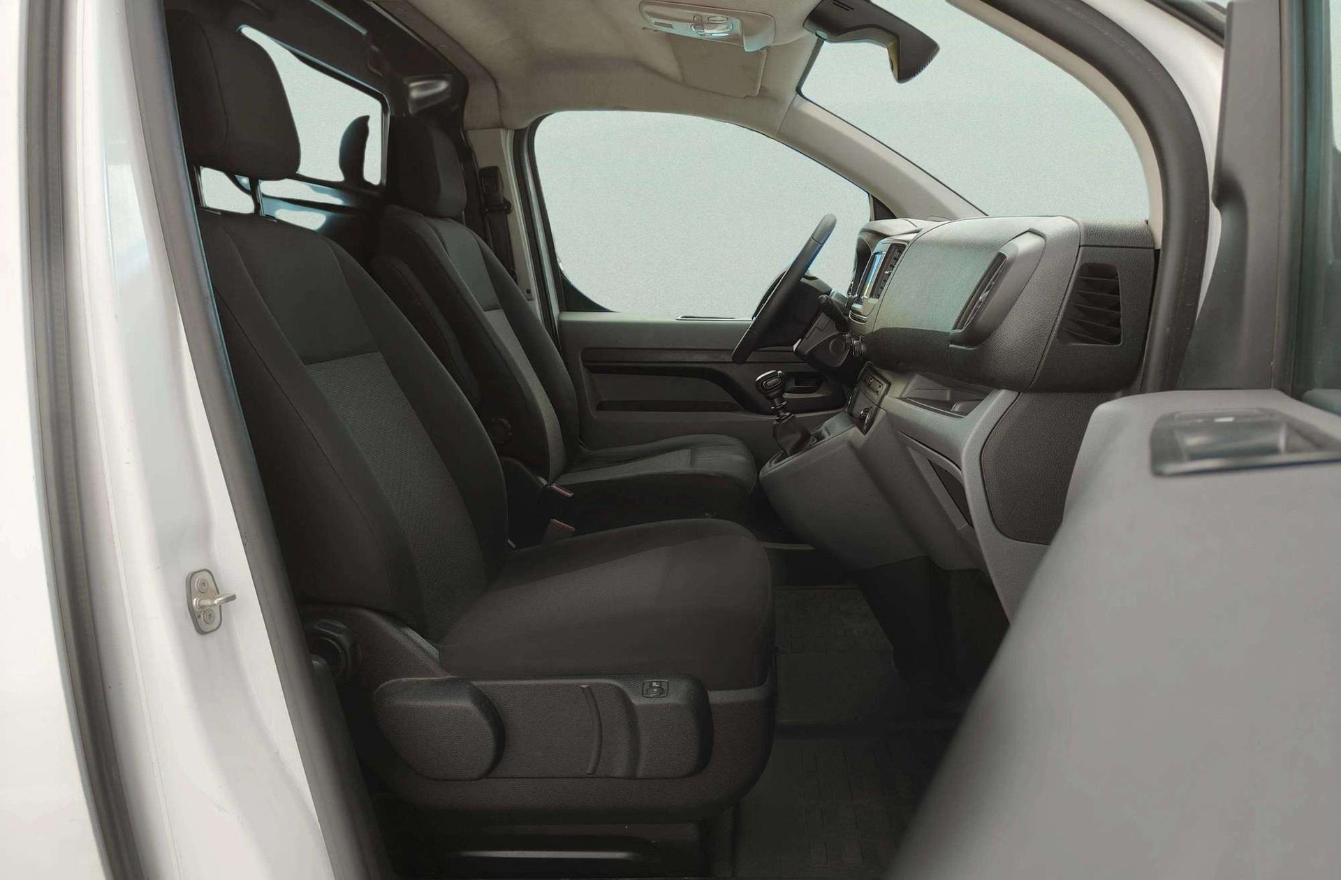 Citroën Jumpy Furgón BlueHDi 100 Talla XL - foto 14