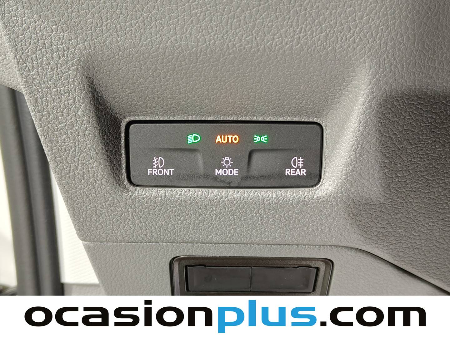 Acabados Volkswagen Crafter Volkswagen Crafter Furgon Batalla Media TN 2.0 TDI (140 CV) 3.000