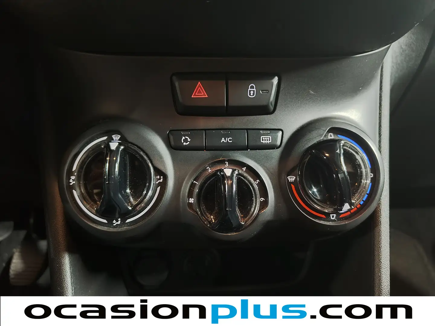 Foto Peugeot 2008 Peugeot 2008 PureTech 82 S&S Style (82 CV)