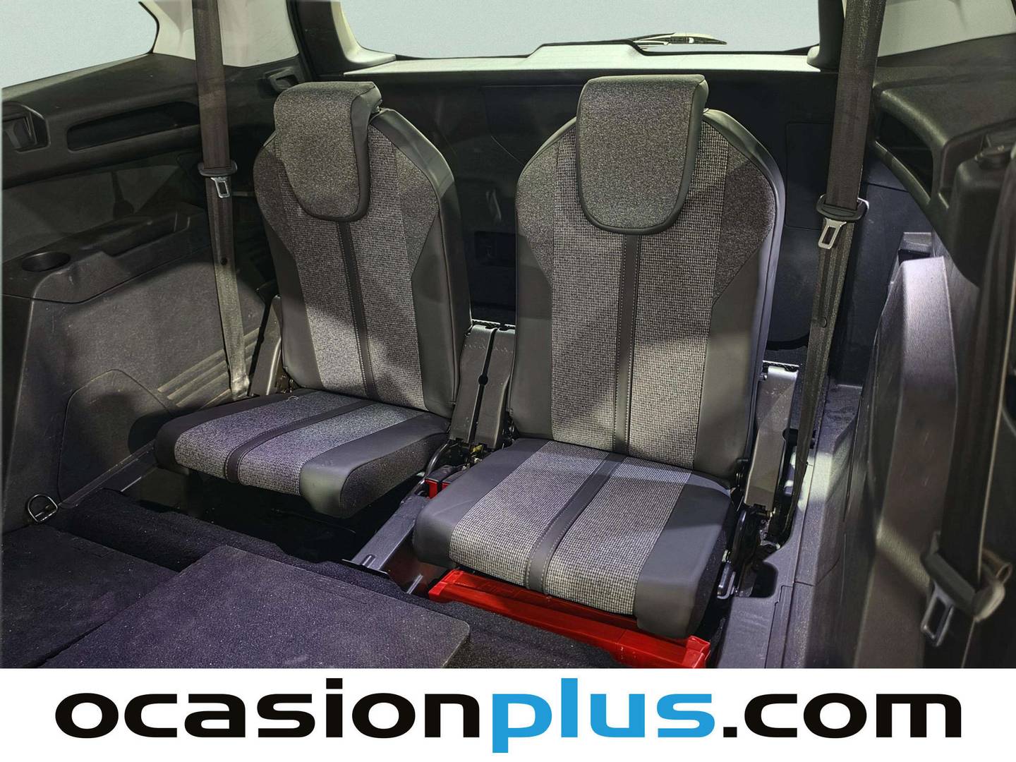 Foto asientos delanteros Peugeot 5008 Peugeot 5008 1.6L BlueHDi S&S Allure EAT6 (120 CV) 7 Plazas