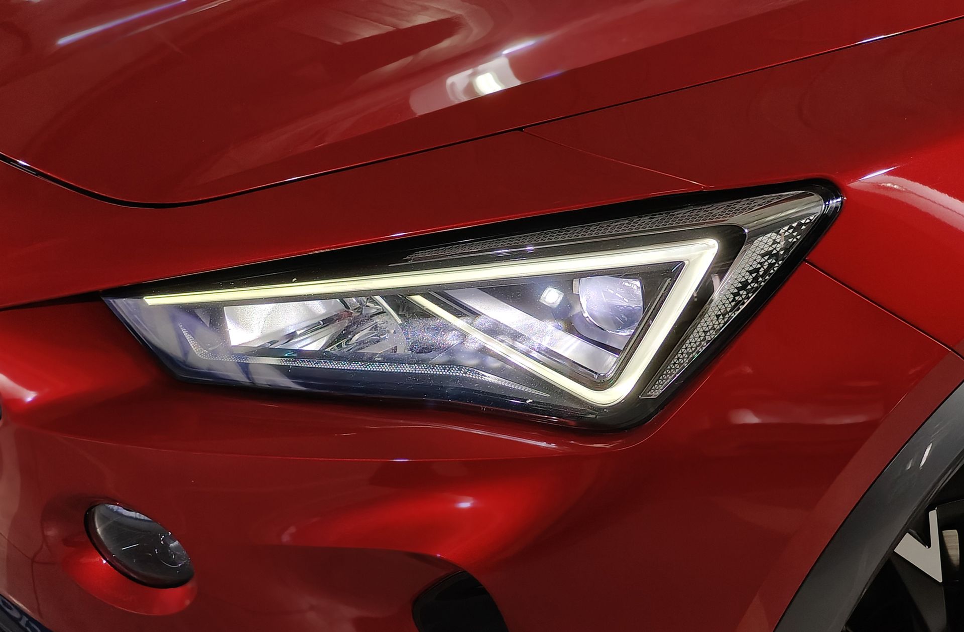 Cupra Formentor 1.5 TSI DSG - foto 19