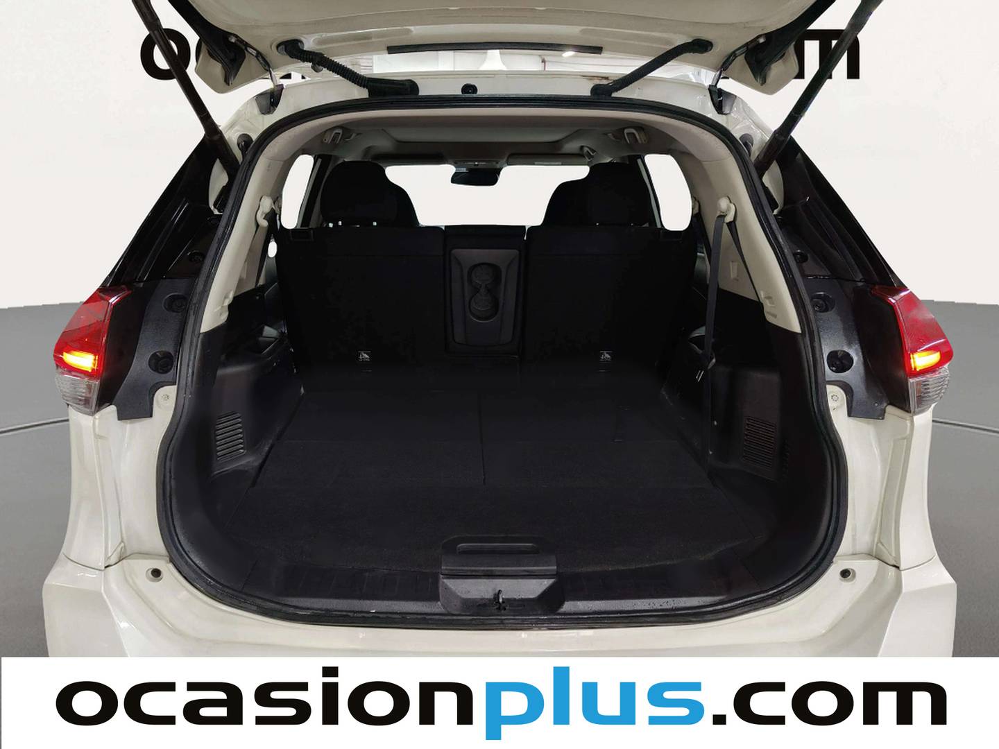 Fotos maletero Nissan X-TRAIL Nissan X-Trail 1.6 DIG-T N-Connecta 4x2 (163 CV) 7 Plazas
