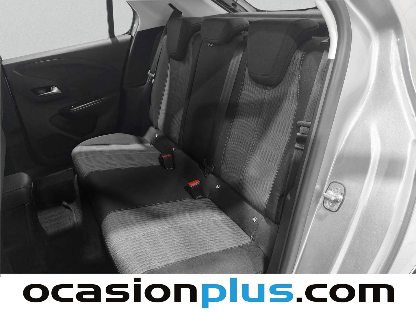 Foto asientos traseros Opel Corsa Opel Corsa 1.2 XEL S&S Edition (75 CV)