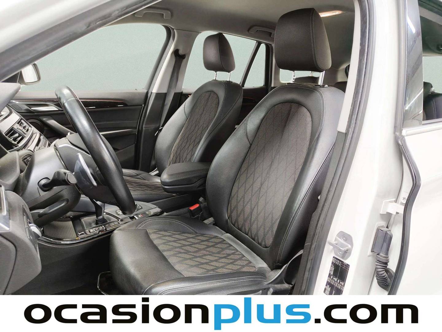 Foto asientos delanteros BMW X1 BMW X1 sDrive20i (192 CV)