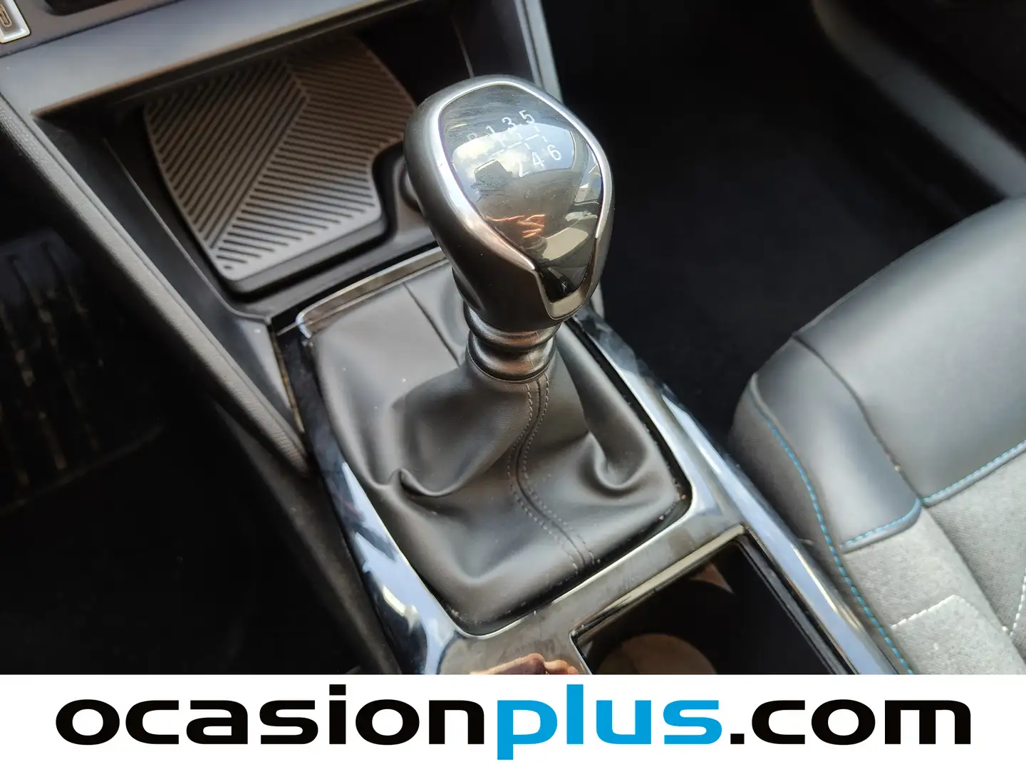 Foto Citroën C4 Citroen C4 PureTech 130 S&S 6v Feel Pack (130 CV)