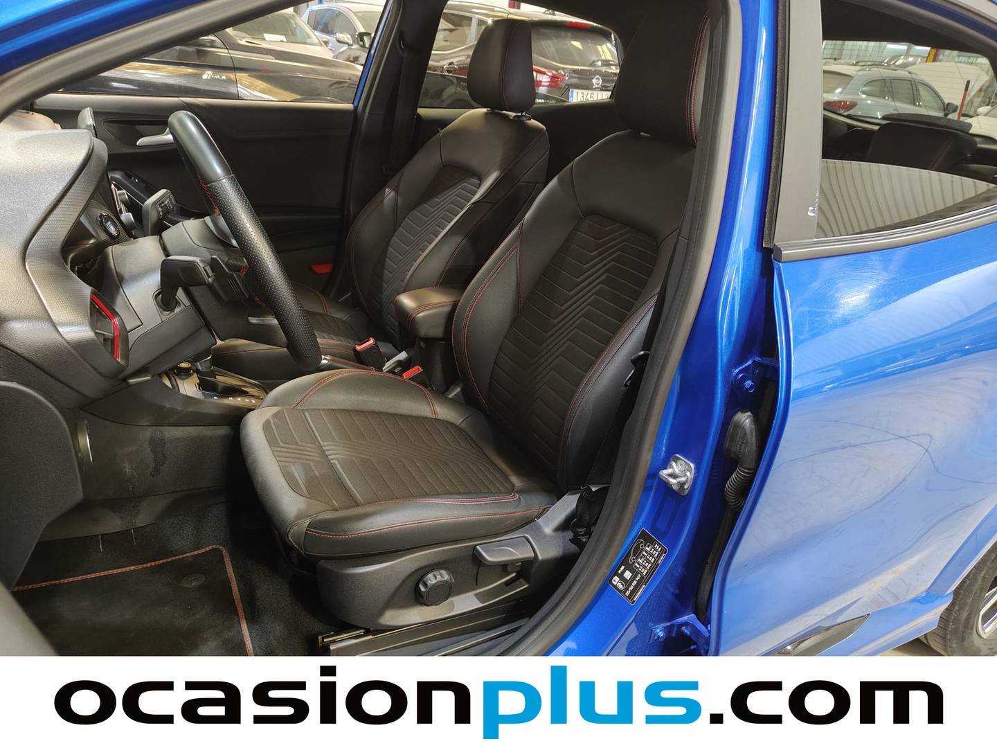 Foto Ford Puma Ford Puma 1.0 EcoBoost MHEV ST-Line X Auto  (125 CV)