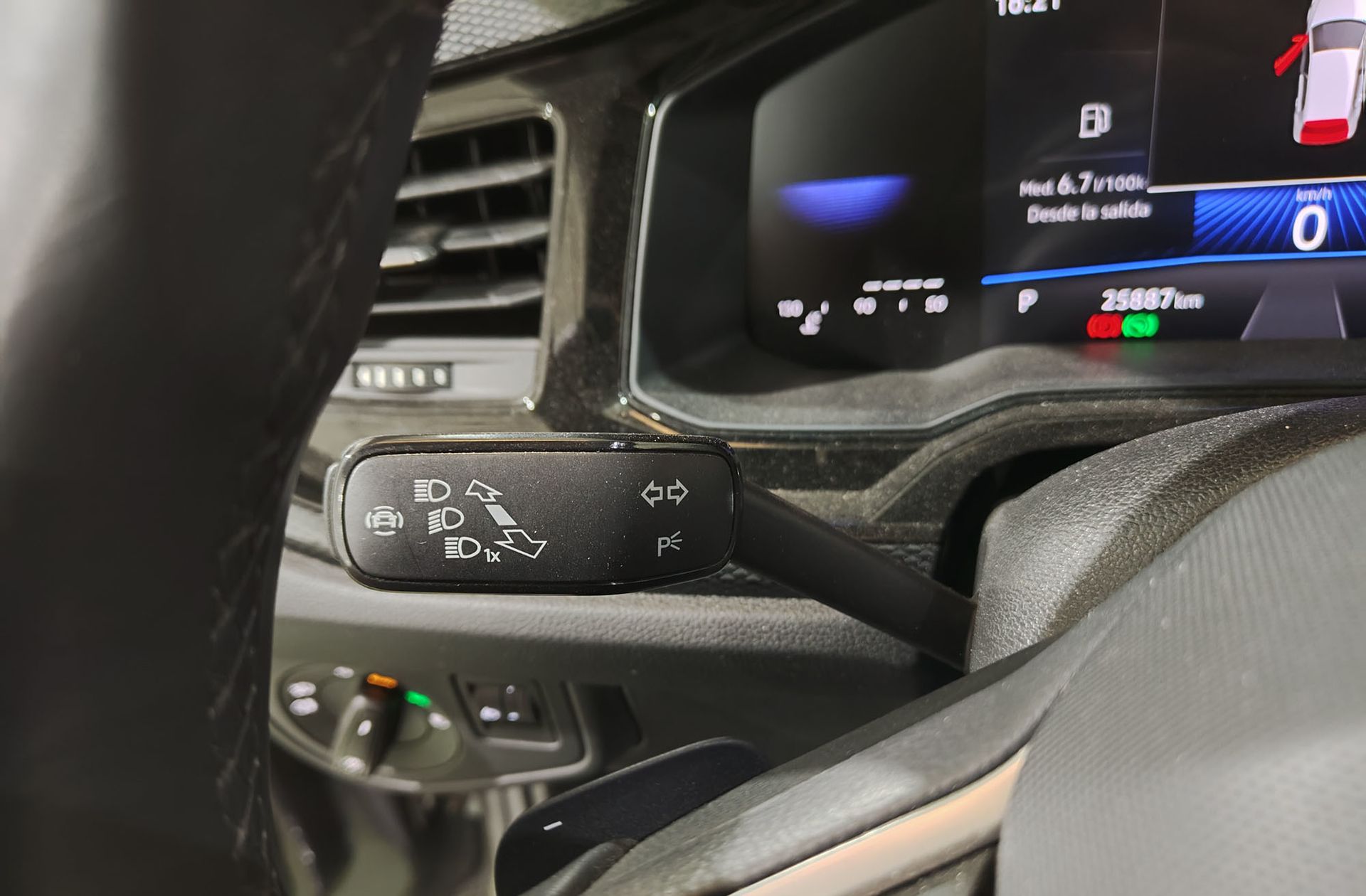 Volkswagen Taigo ``más`` 1.0 TSI DSG - foto 22