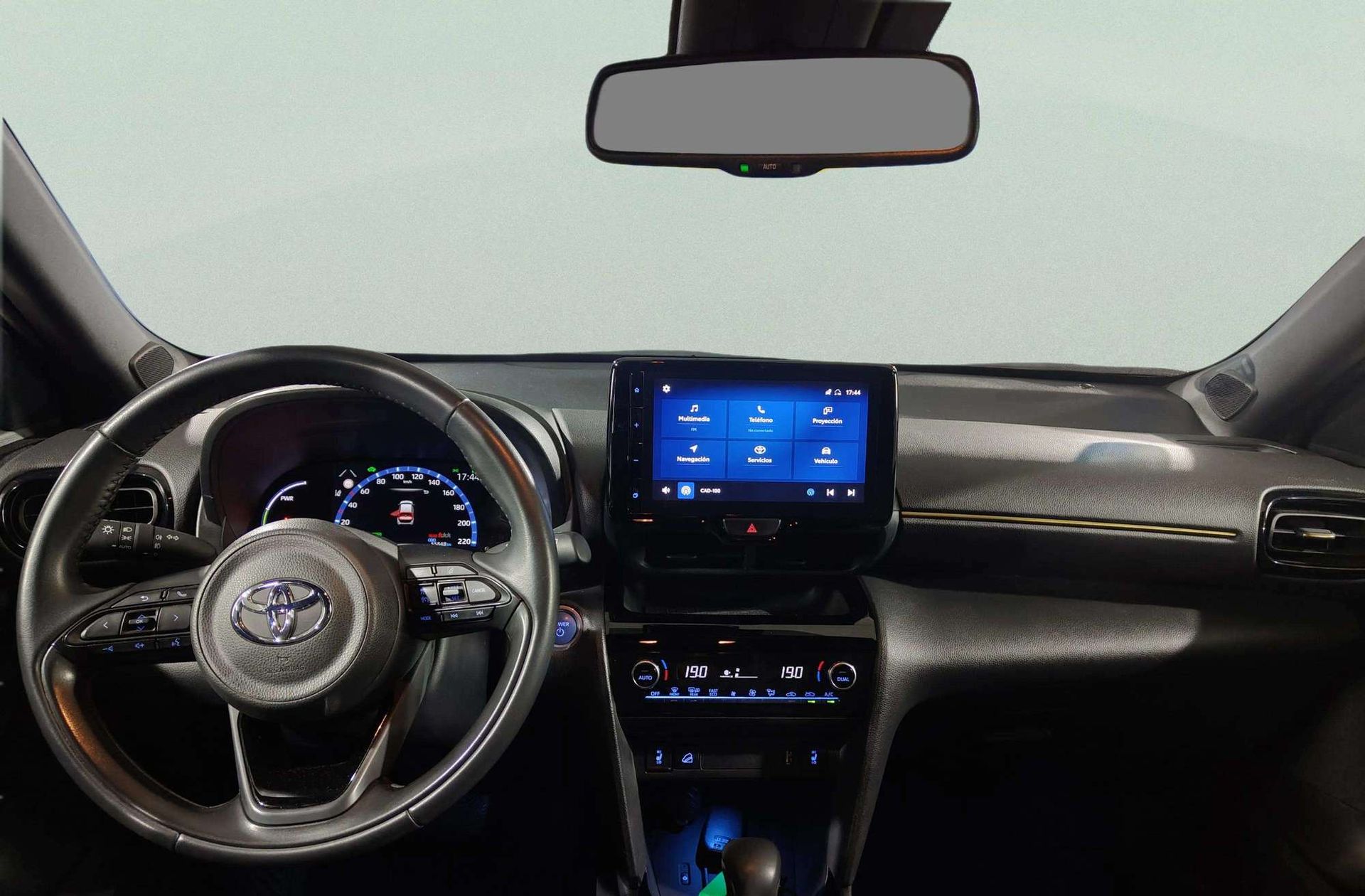 Toyota Yaris Cross 120H Adventure 4x4 - foto 6