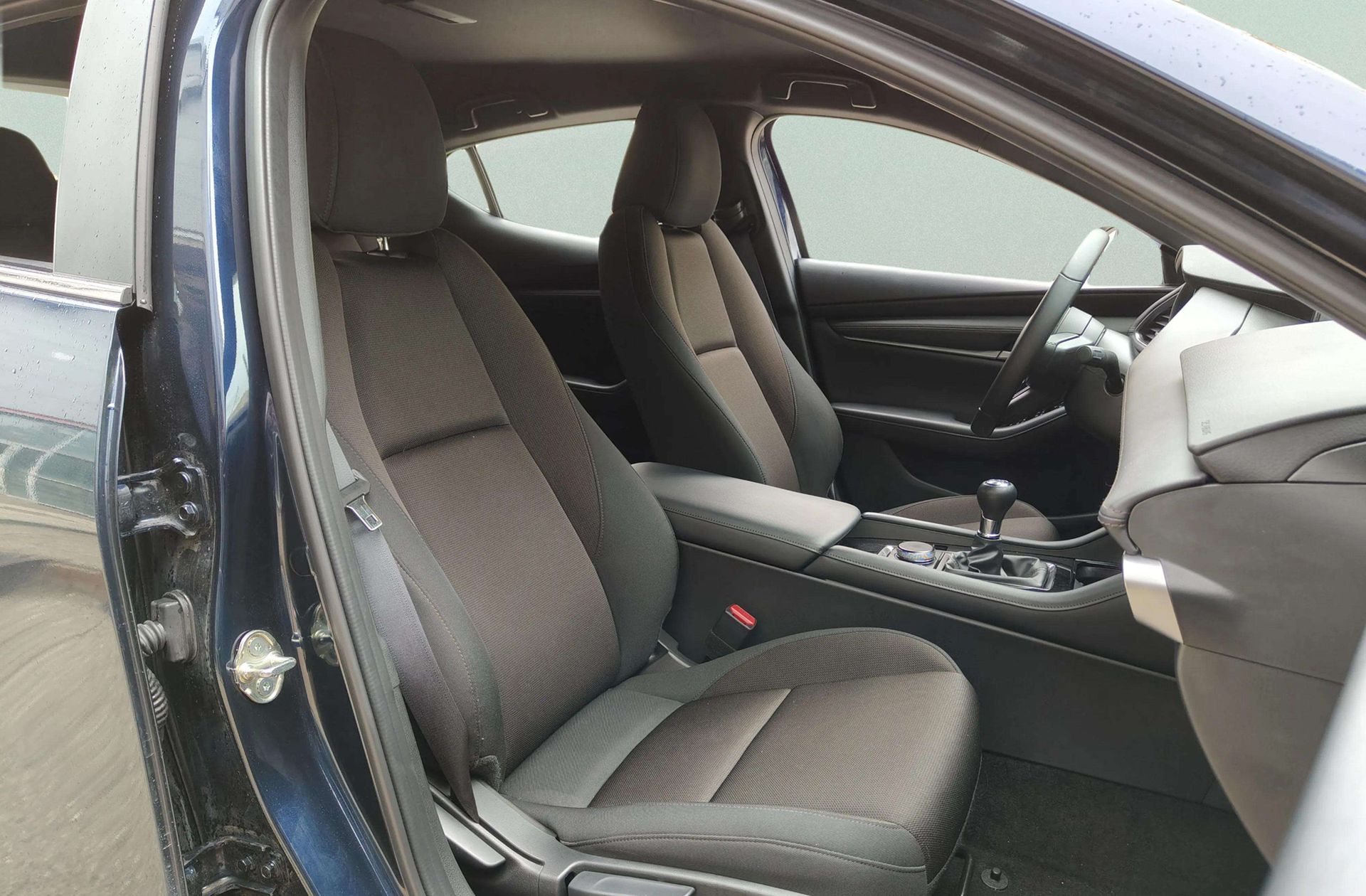 Mazda Mazda3 2.5L E-SKY G MHEV Prime-line - foto 18