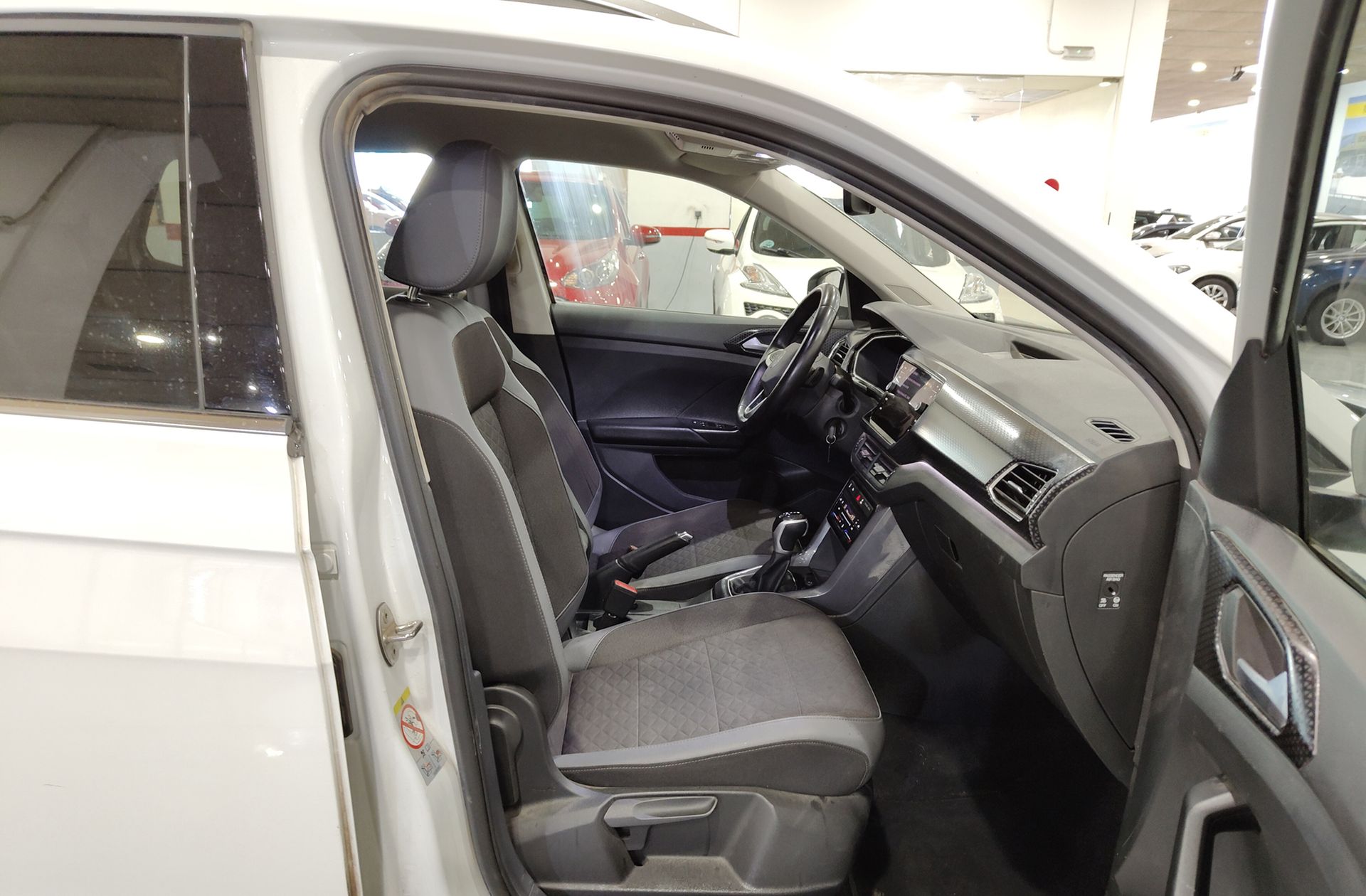 Volkswagen T-Cross Sport 1.5 TSI DSG - foto 18