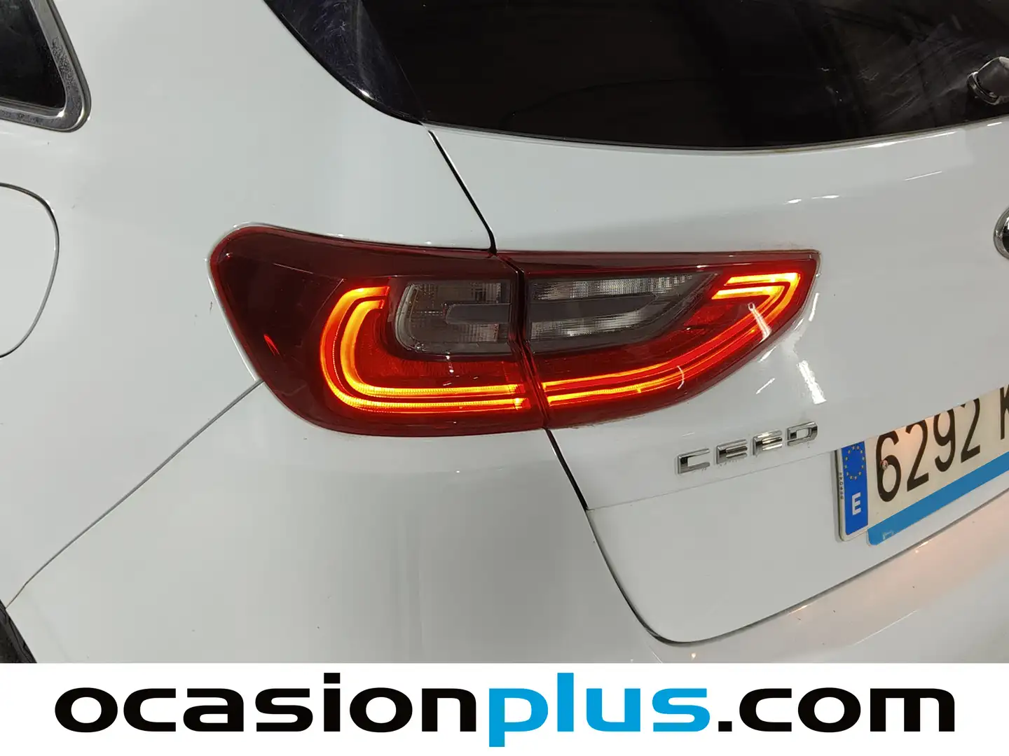 Foto KIA Ceed Kia Ceed 1.6 CRDi VGT x-Tech17 (136 CV)