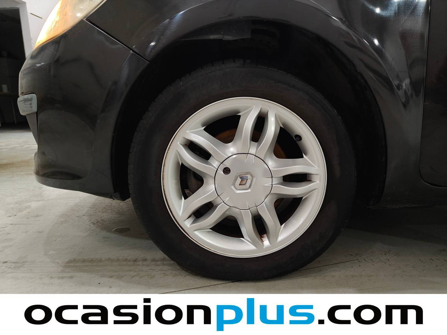 Renault Clio Renault Clio 1.4 16v Dynamique (100 CV) seminuevo