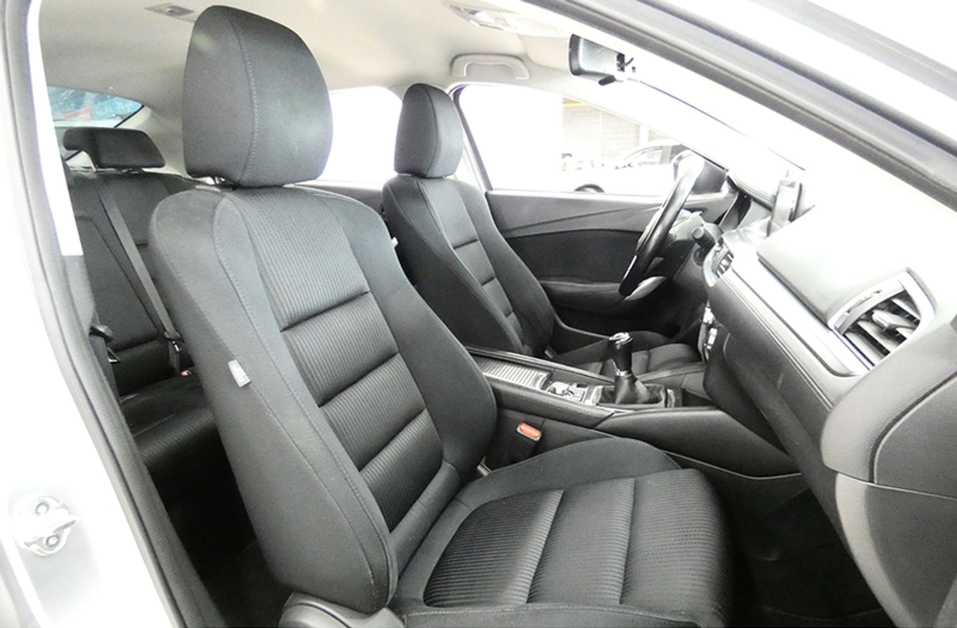 Mazda Mazda6 2.2 DE Style - foto 18