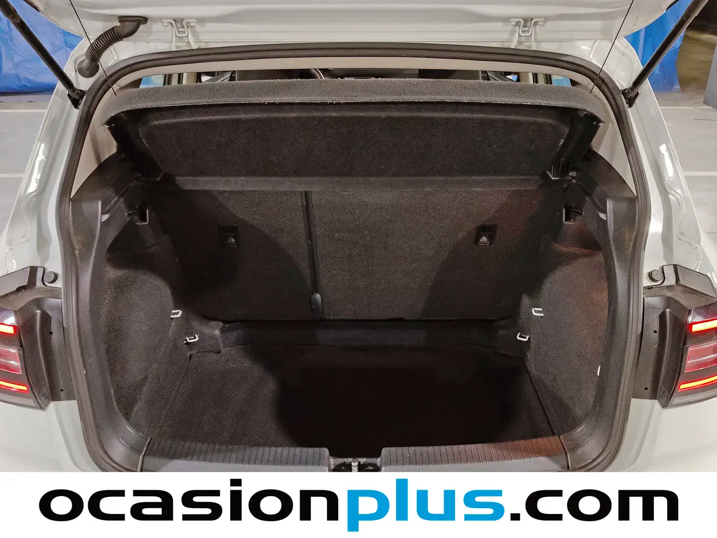 Foto Volkswagen T-Cross Volkswagen T-Cross Edition 1.6 TDI  (95 CV)