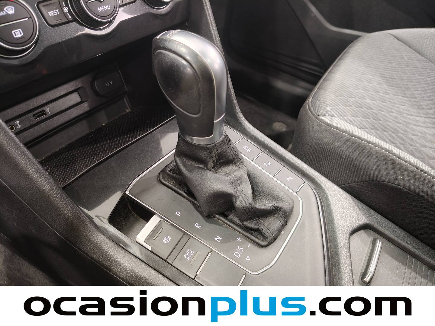 Volkswagen Tiguan Volkswagen Tiguan 1.4 ACT TSI BlueMotionTech Pack R Line (150 CV) DSG de segunda mano