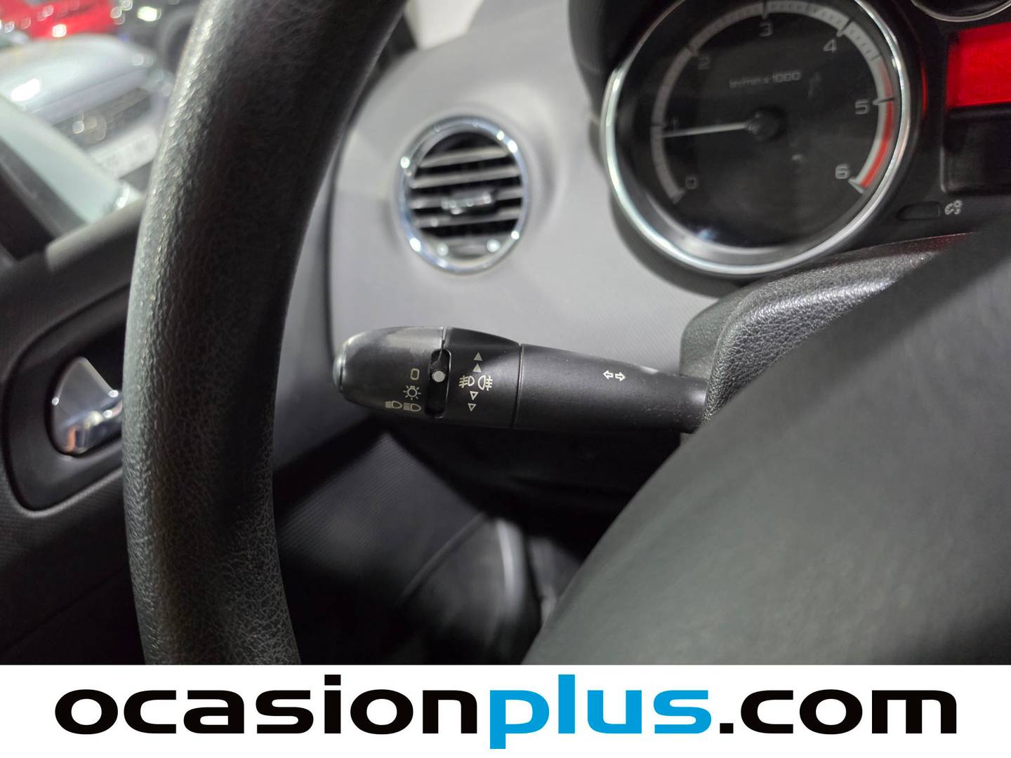Peugeot 308 Peugeot 308 1.6 HDI Envy (92 CV) de segunda mano